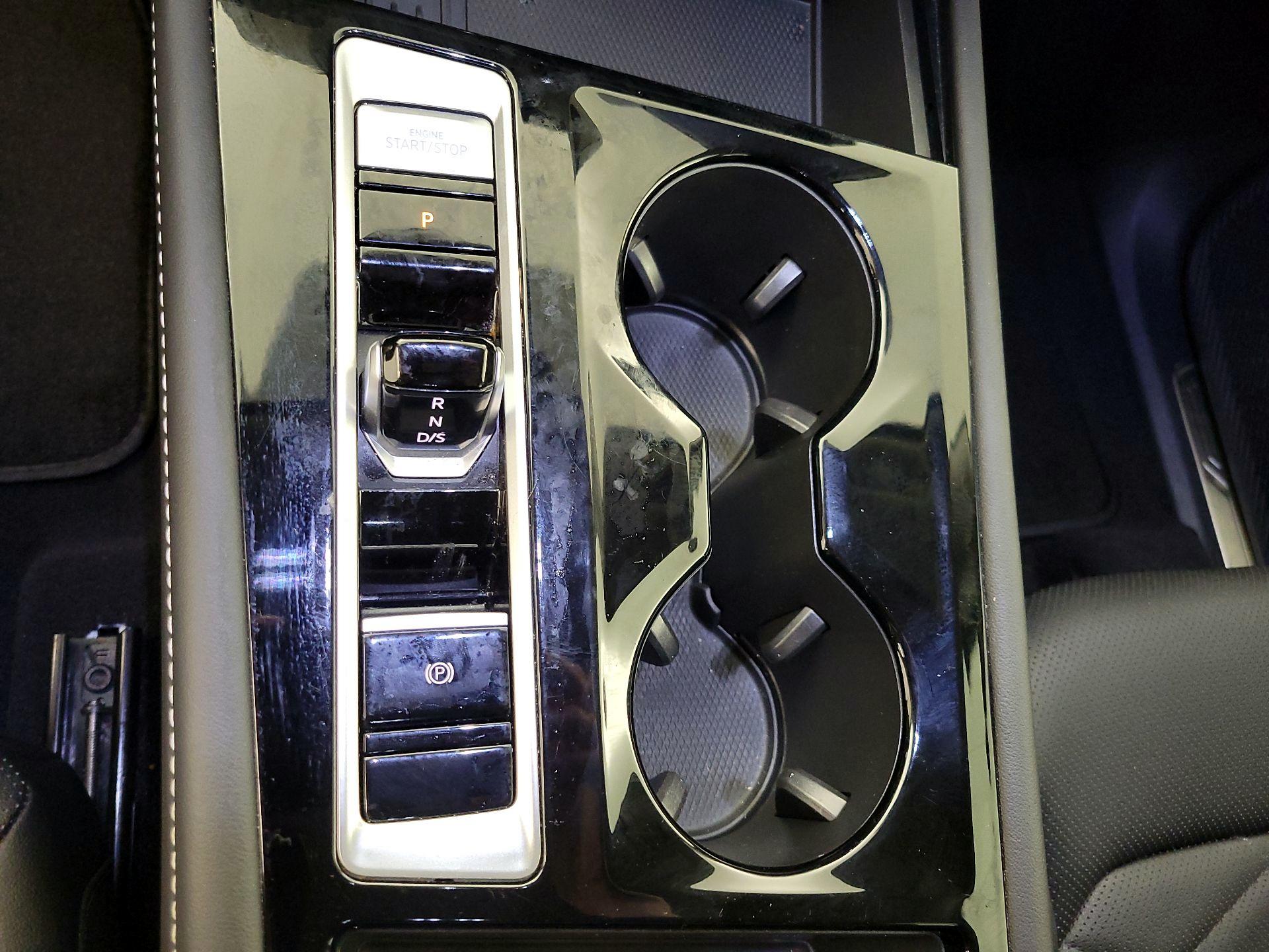 Thumbnail: 2025 Volkswagen Atlas - 17