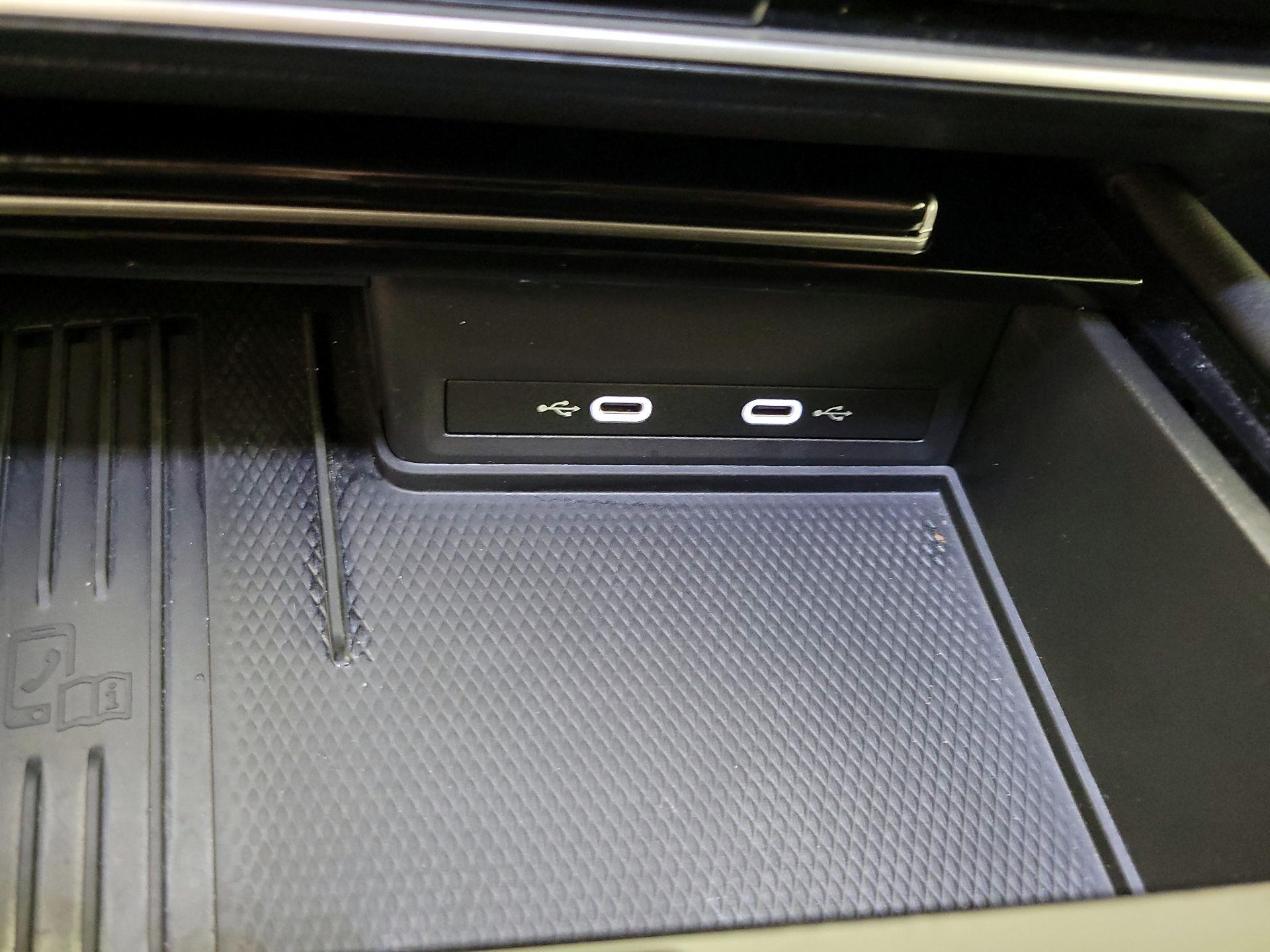 Thumbnail: 2025 Volkswagen Atlas - 18