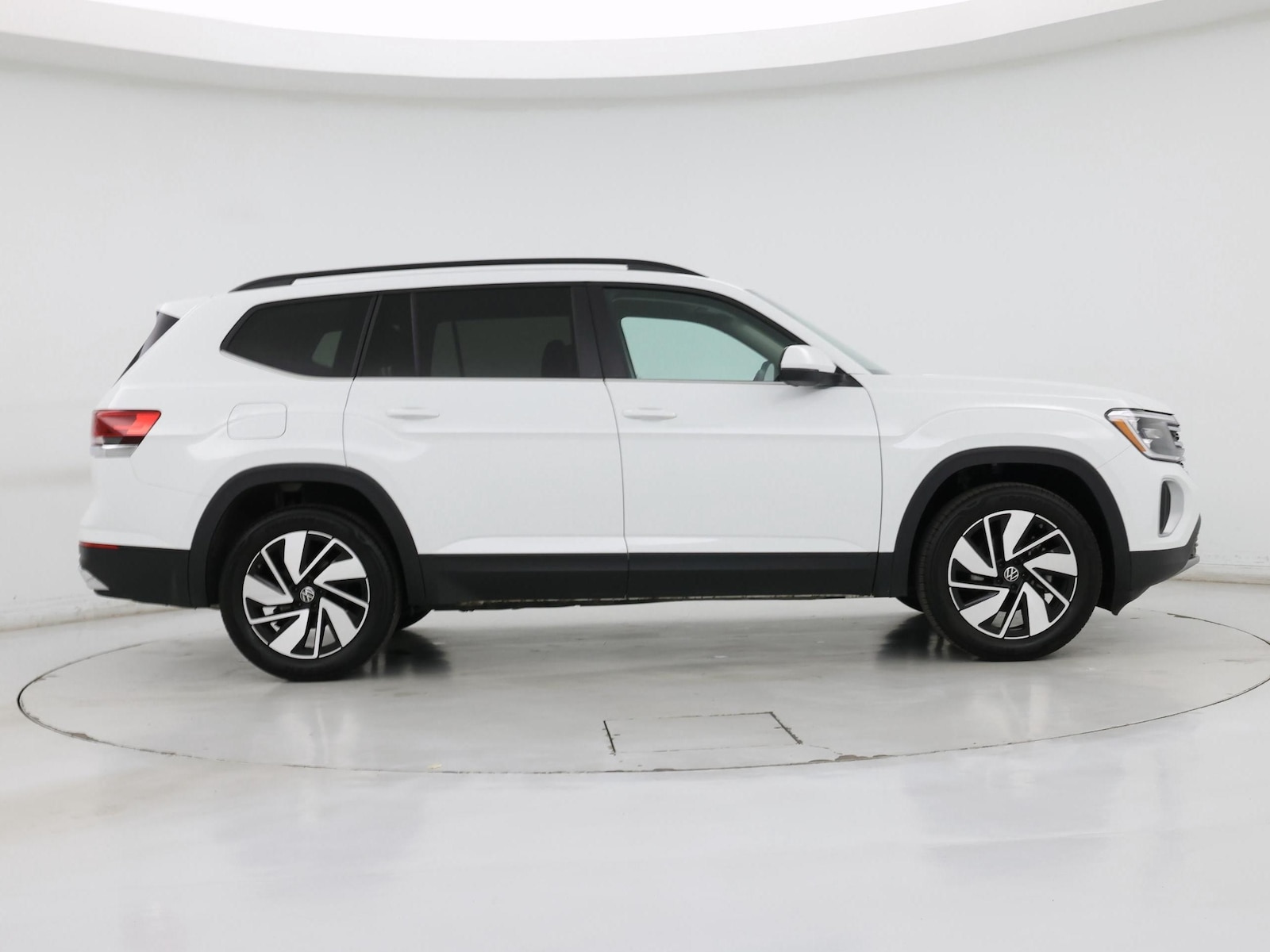 2025 Volkswagen Atlas 8