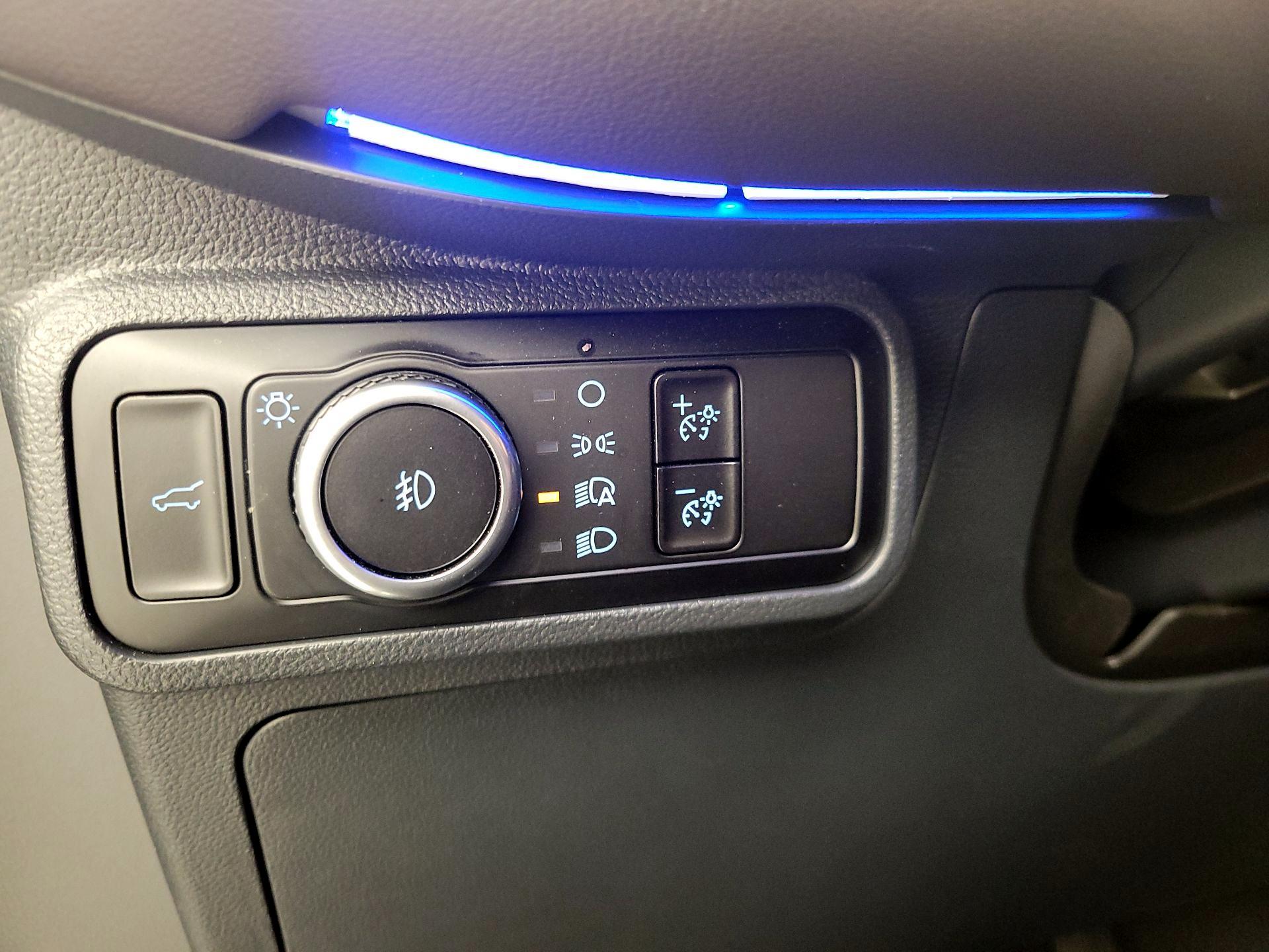 Thumbnail: 2025 Ford Explorer - 13