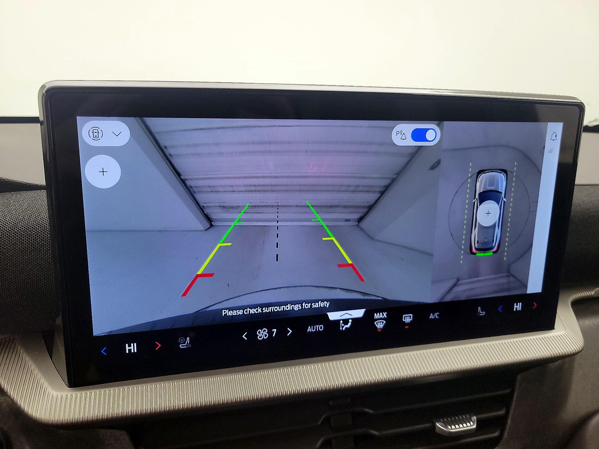 Thumbnail: 2025 Ford Explorer - 14