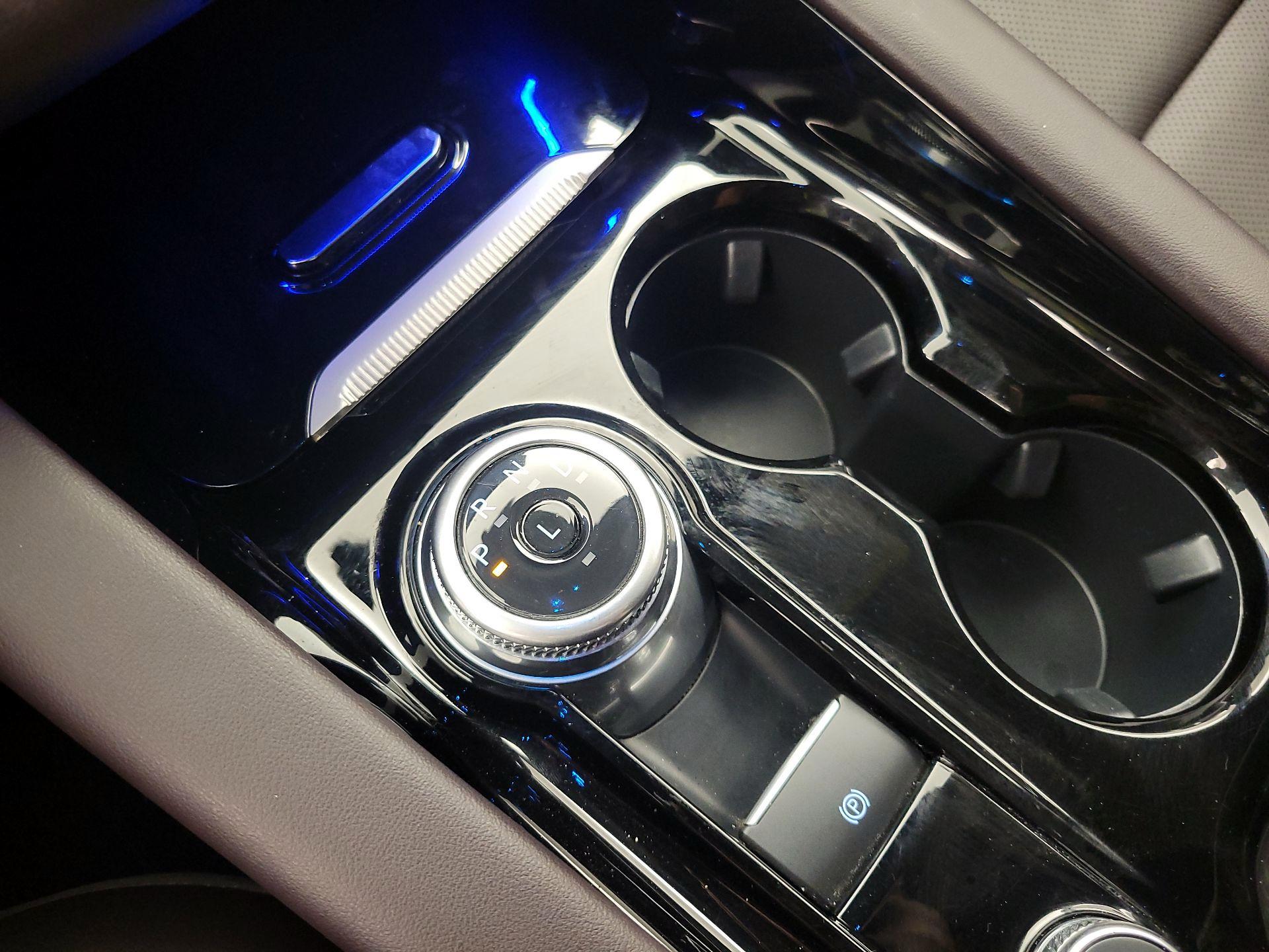 Thumbnail: 2025 Ford Explorer - 17