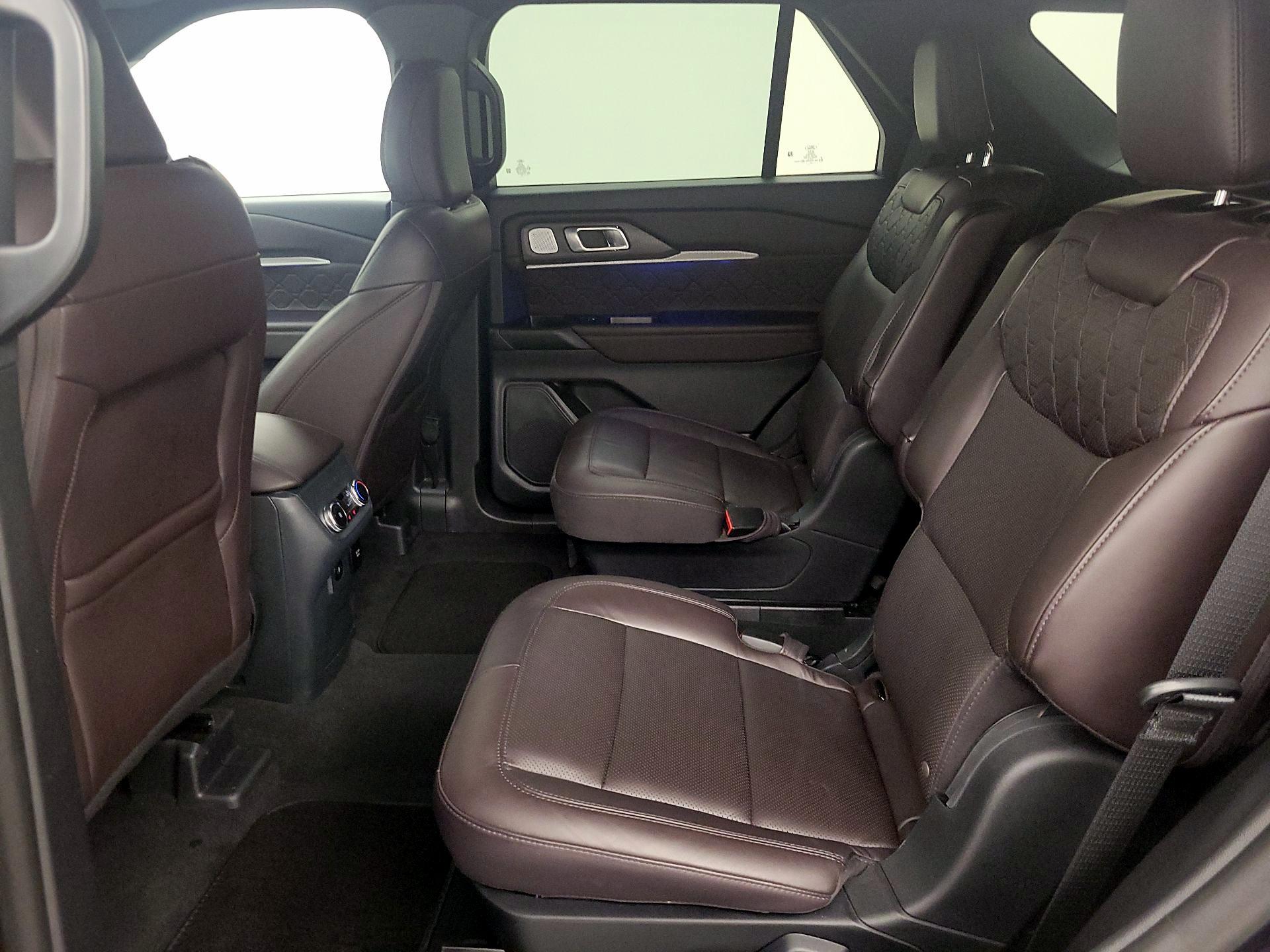 Thumbnail: 2025 Ford Explorer - 20