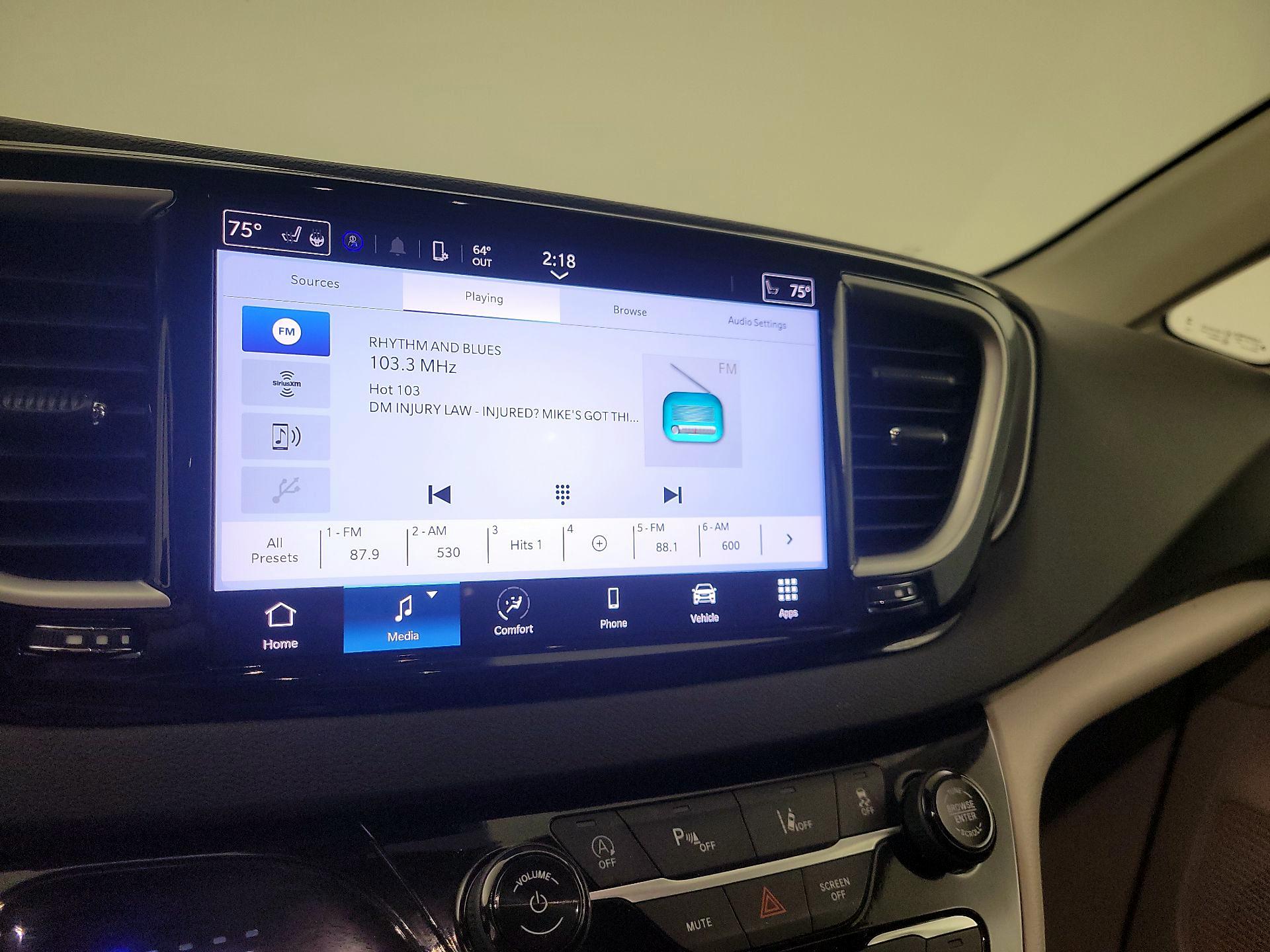 Thumbnail: 2024 Chrysler Pacifica - 15