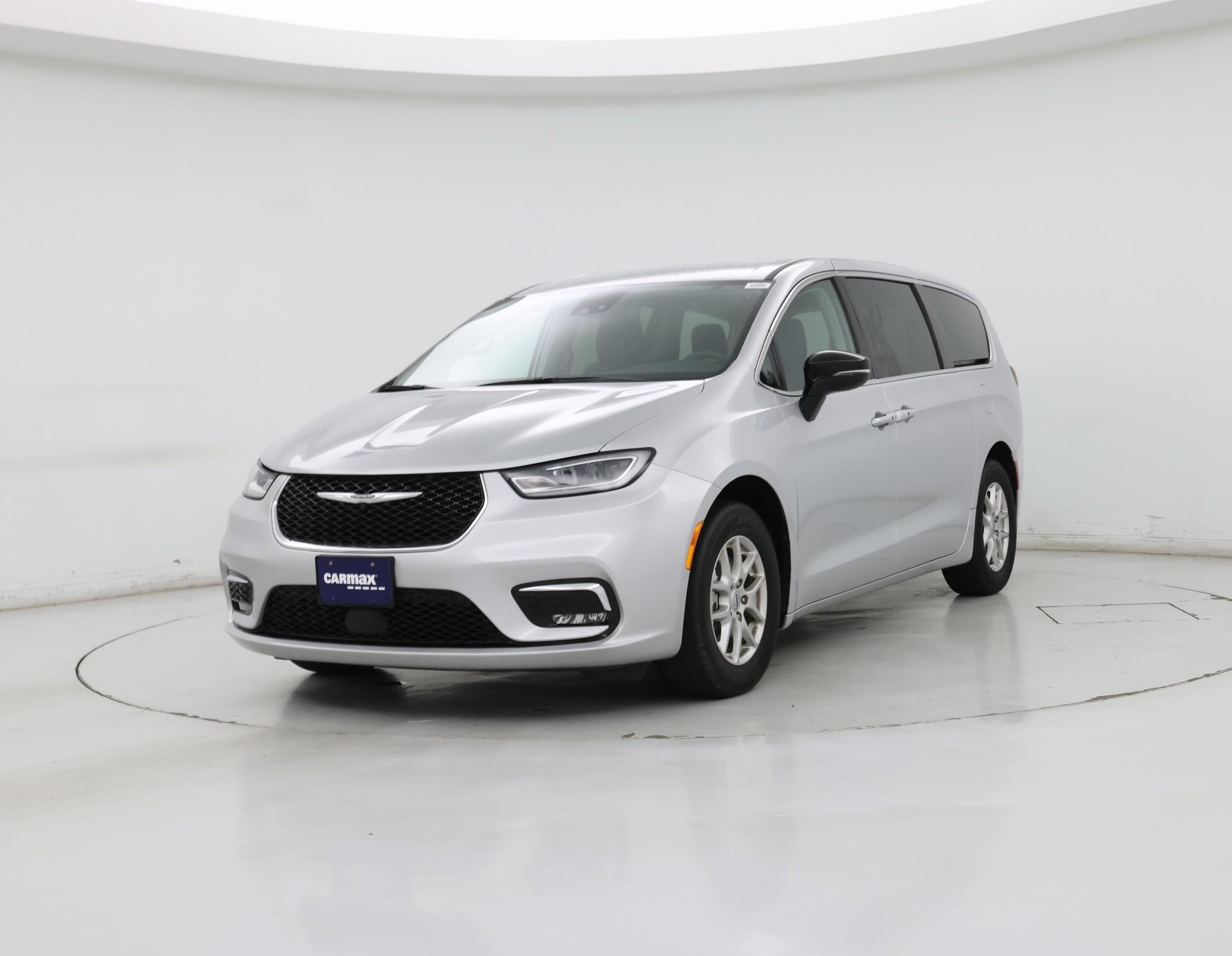 Thumbnail: 2024 Chrysler Pacifica - 4
