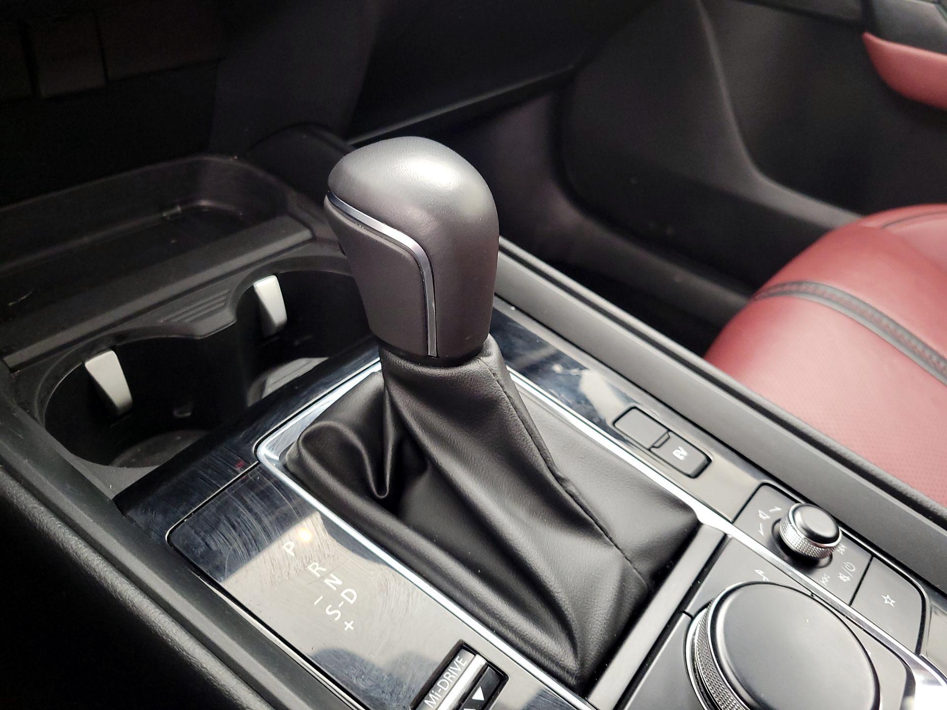 Thumbnail: 2025 Mazda CX-50 - 17