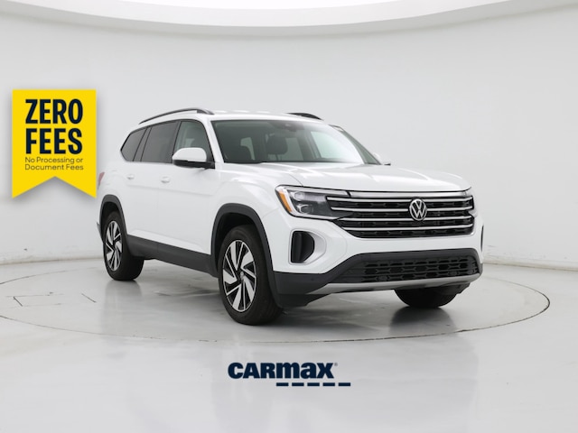 White 2025 Volkswagen Atlas SE FWD with Technology SUV / Crossover Front-Wheel Drive Automatic