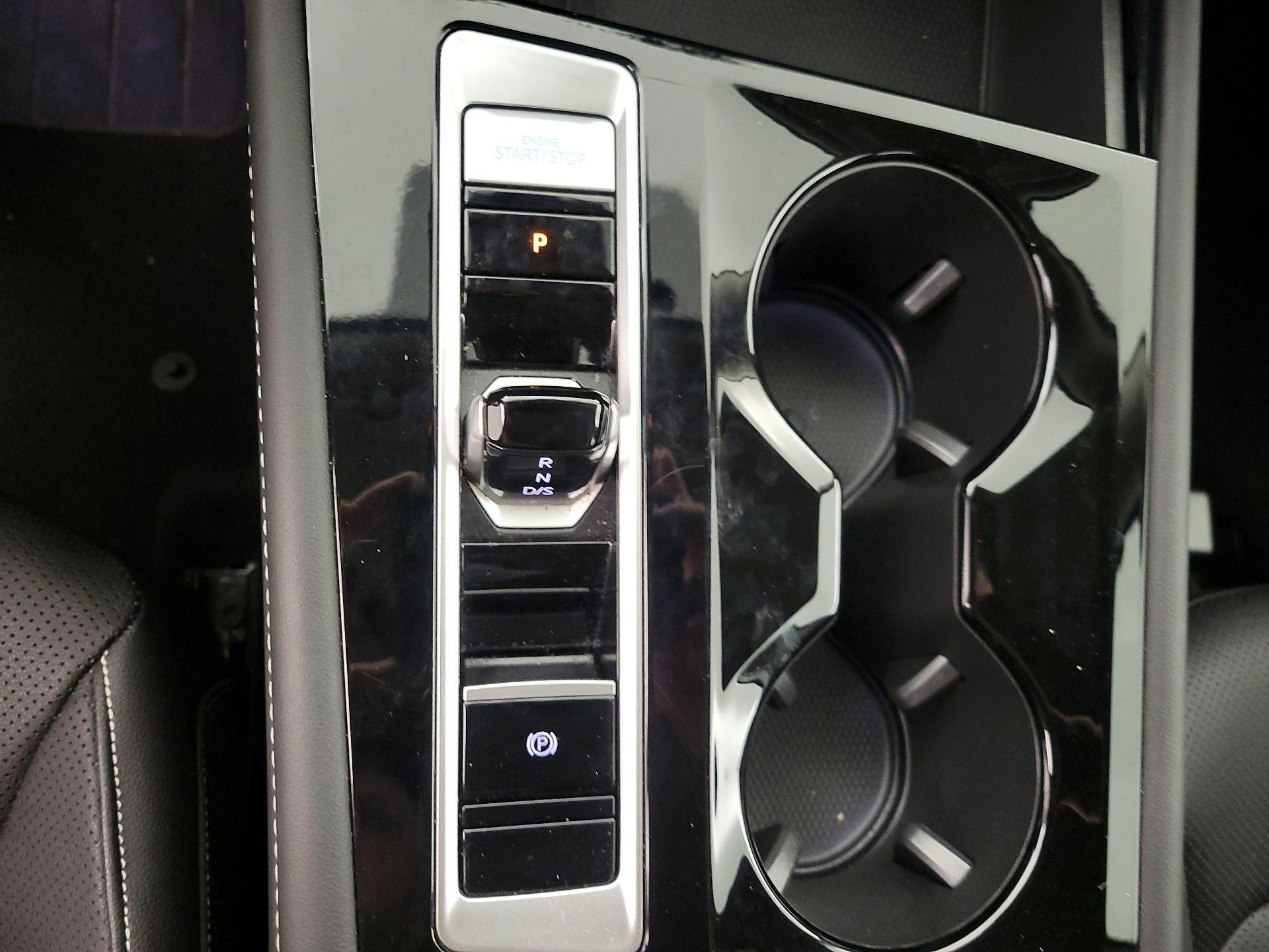 Thumbnail: 2025 Volkswagen Atlas - 17