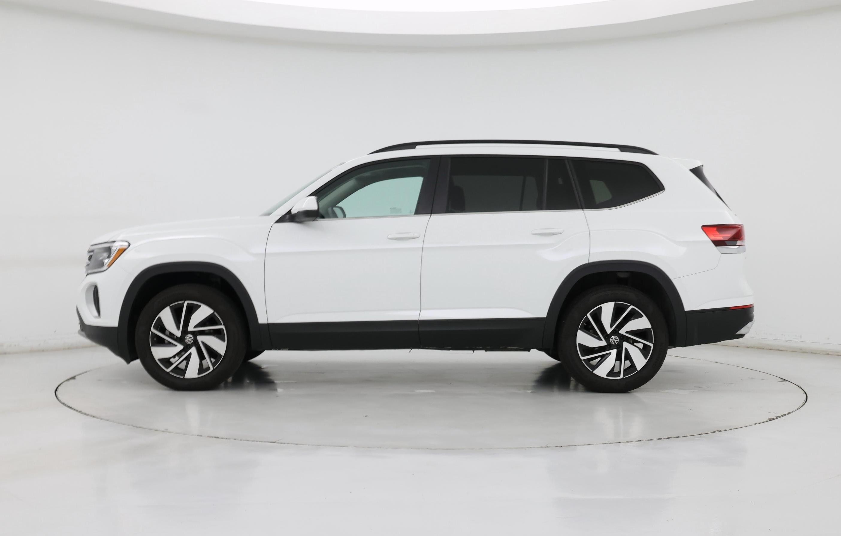 Thumbnail: 2025 Volkswagen Atlas - 3
