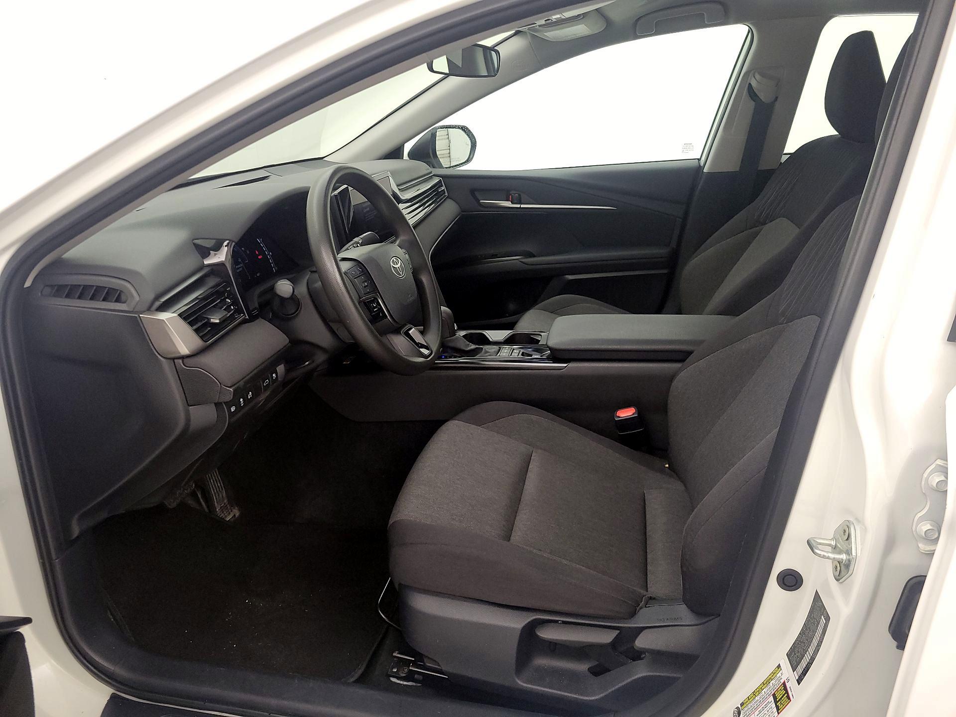 Thumbnail: 2025 Toyota Camry - 11