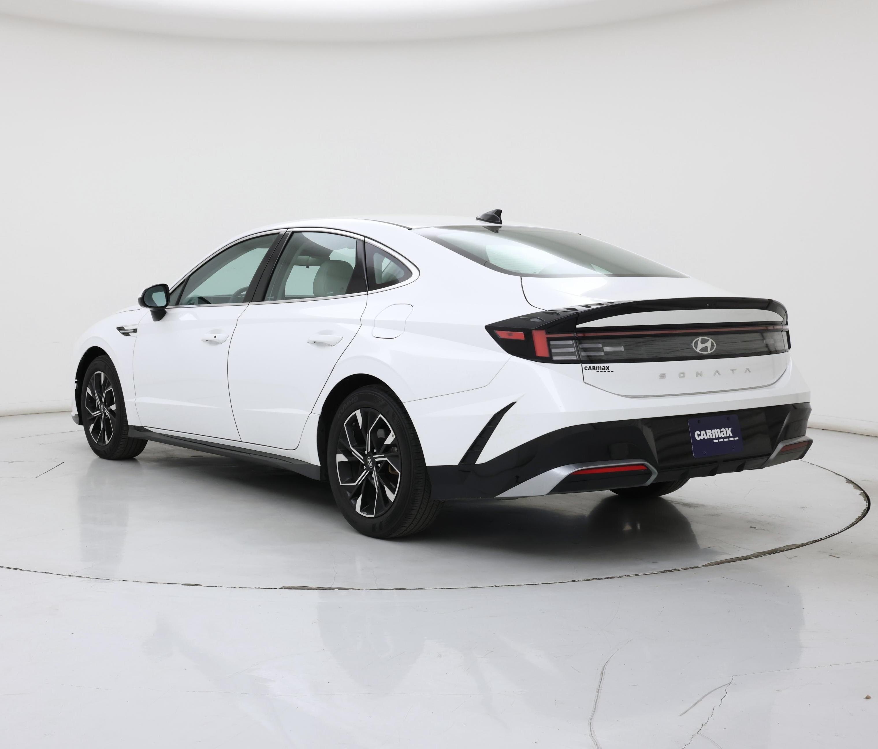 Thumbnail: 2025 Hyundai Sonata - 2