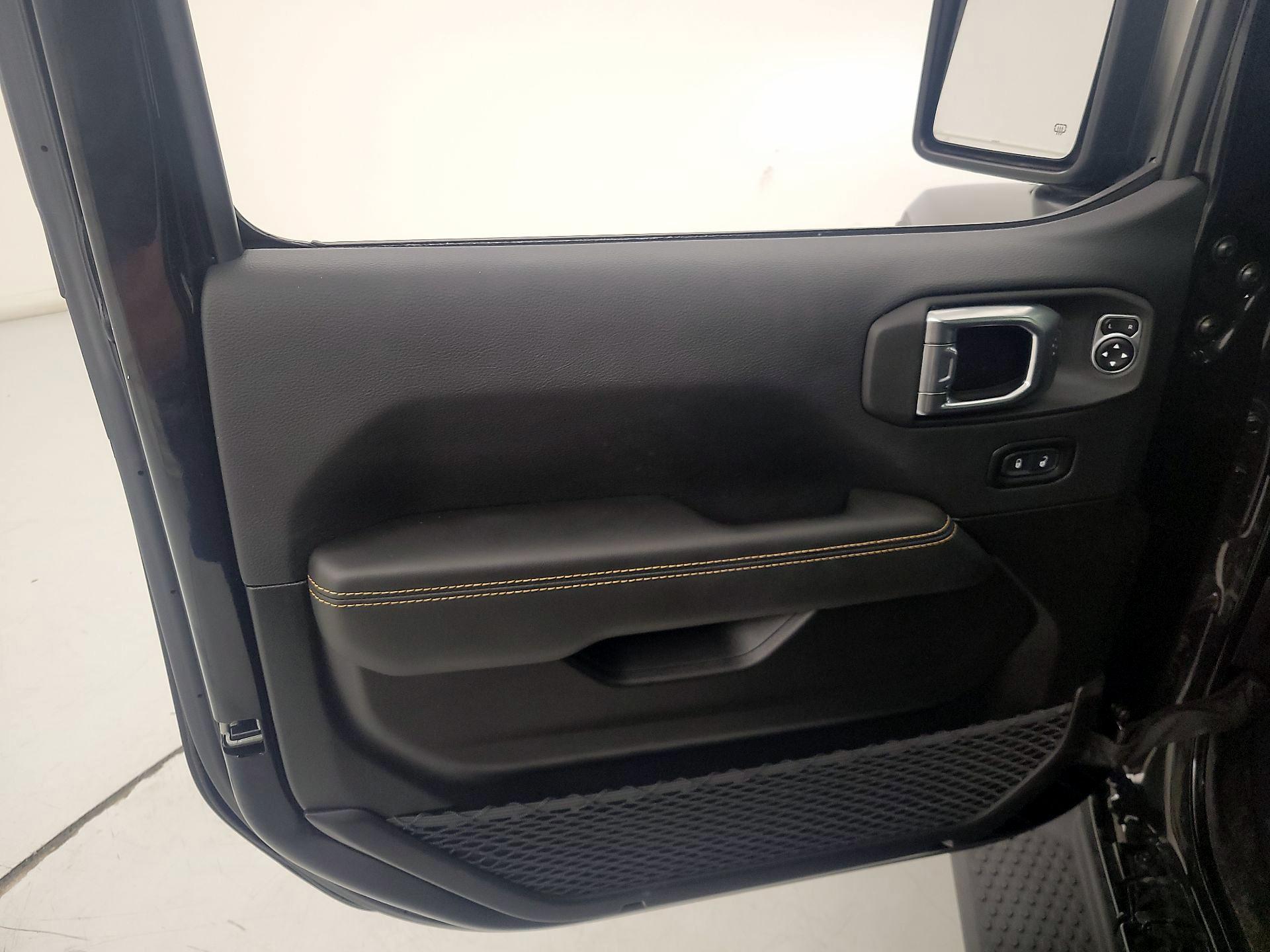 Thumbnail: 2025 Jeep Wrangler - 12