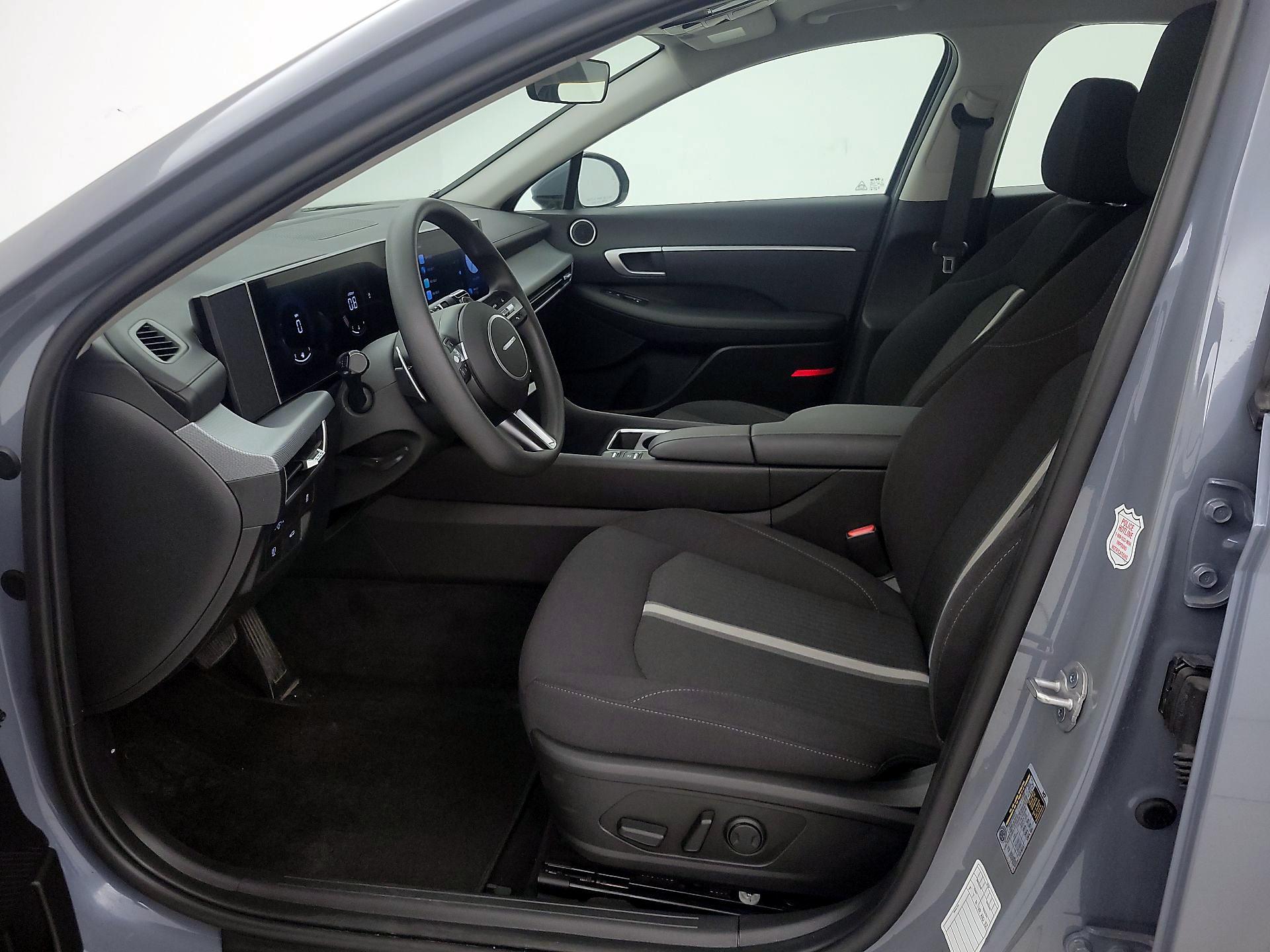 Thumbnail: 2025 Hyundai Sonata - 11