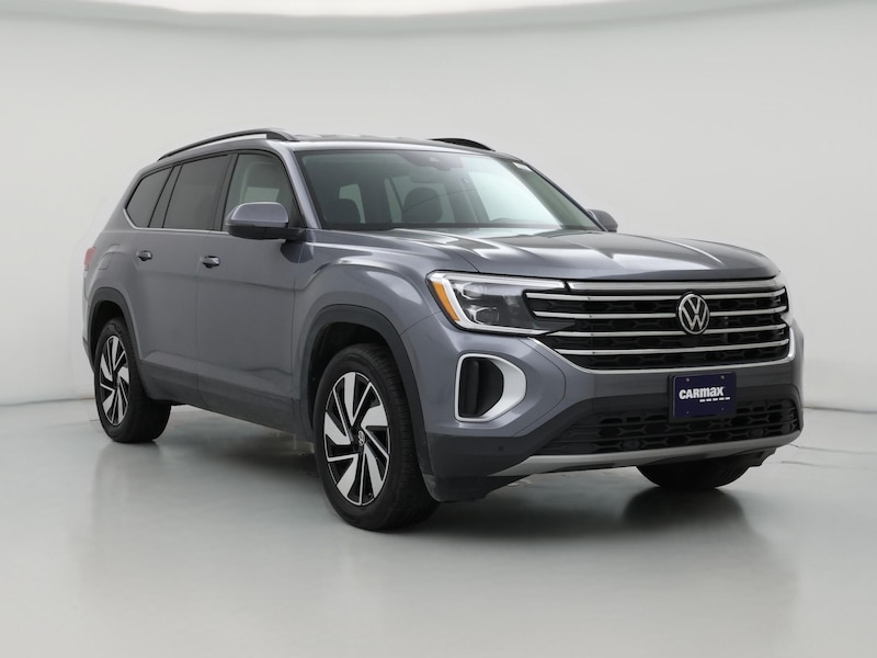 2025 Volkswagen Atlas SE w/Tech