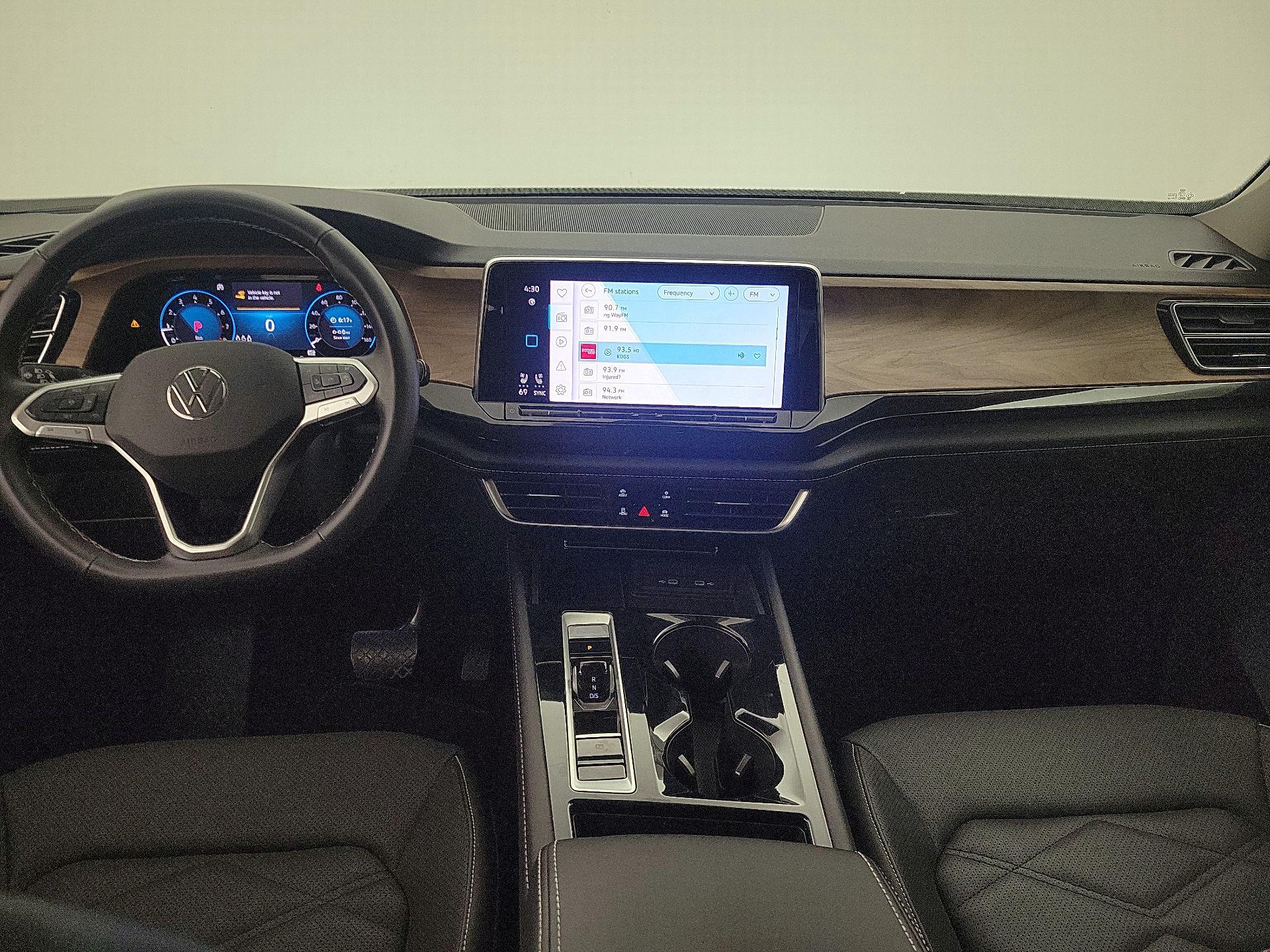 Thumbnail: 2025 Volkswagen Atlas - 9