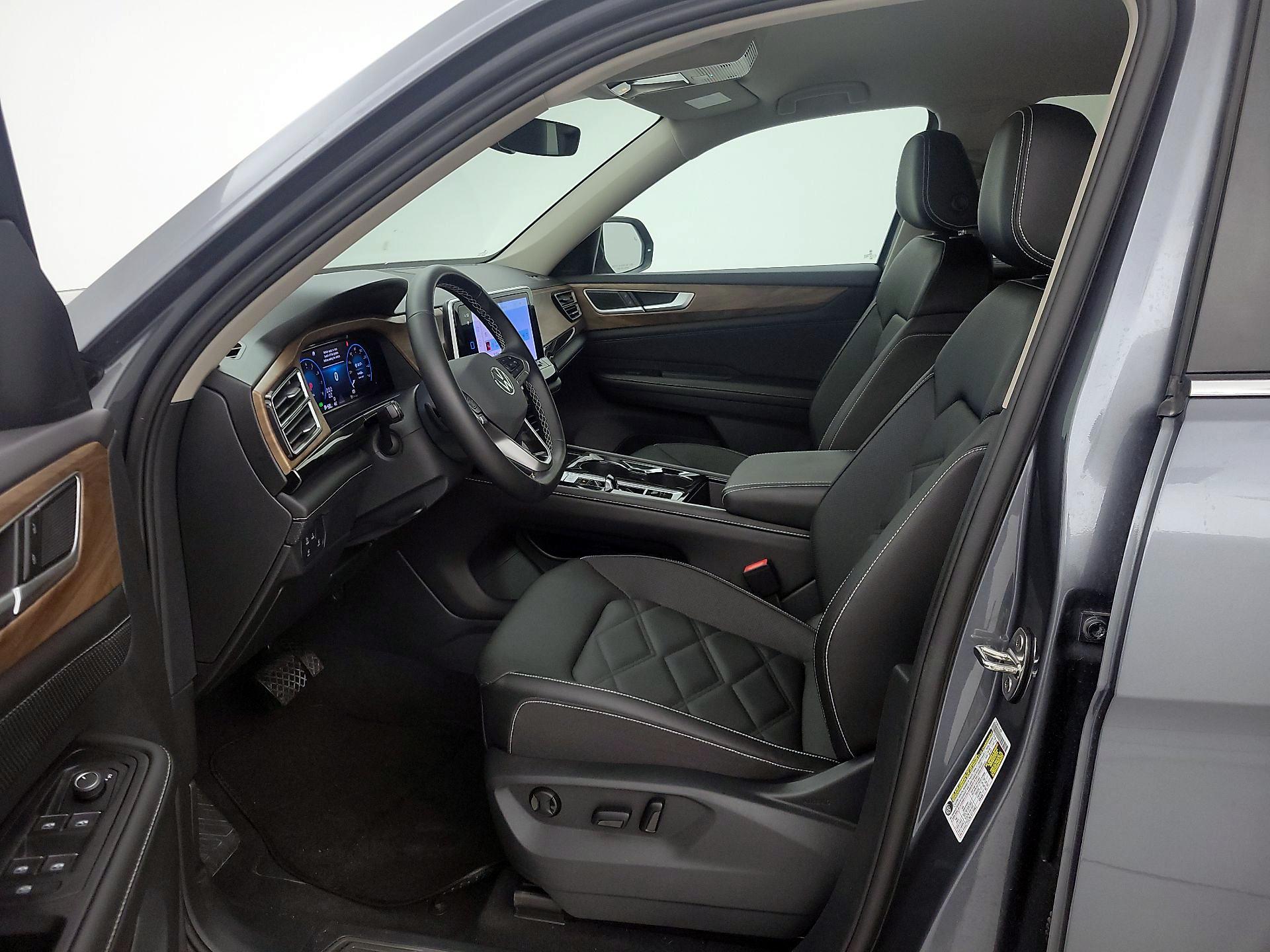 Thumbnail: 2025 Volkswagen Atlas - 11