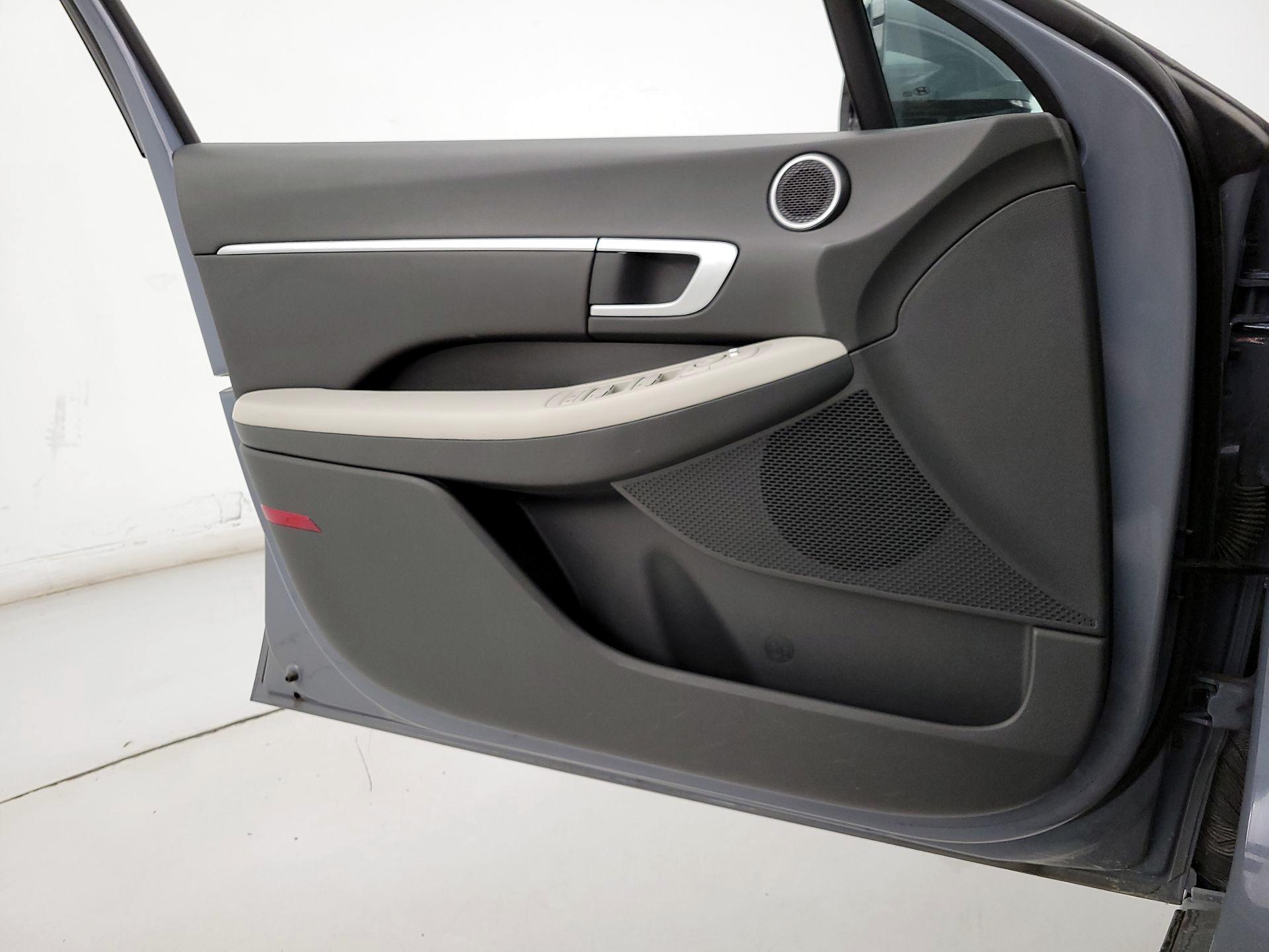 Thumbnail: 2025 Hyundai Sonata - 12