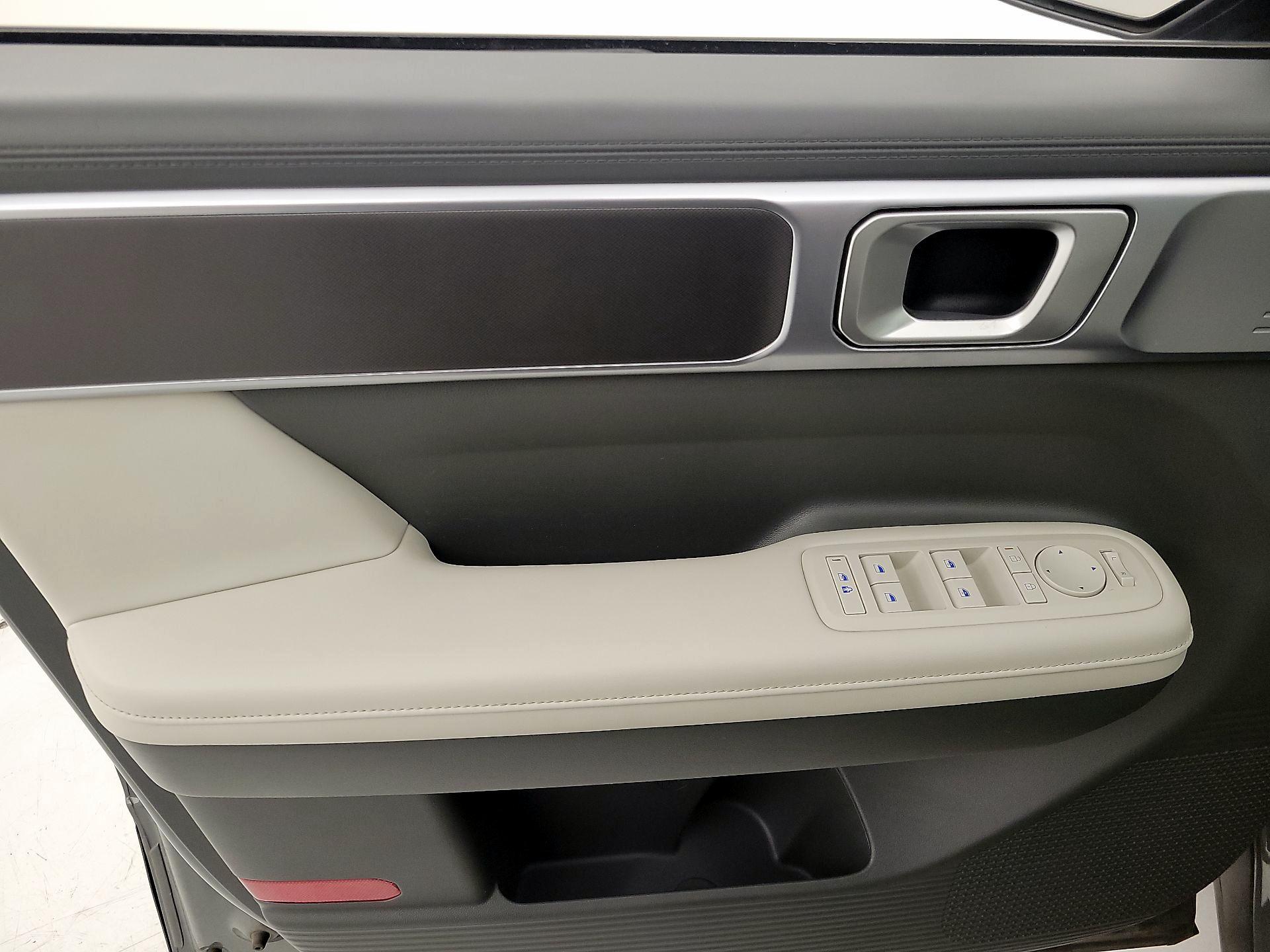 Thumbnail: 2025 Hyundai Santa Fe - 12