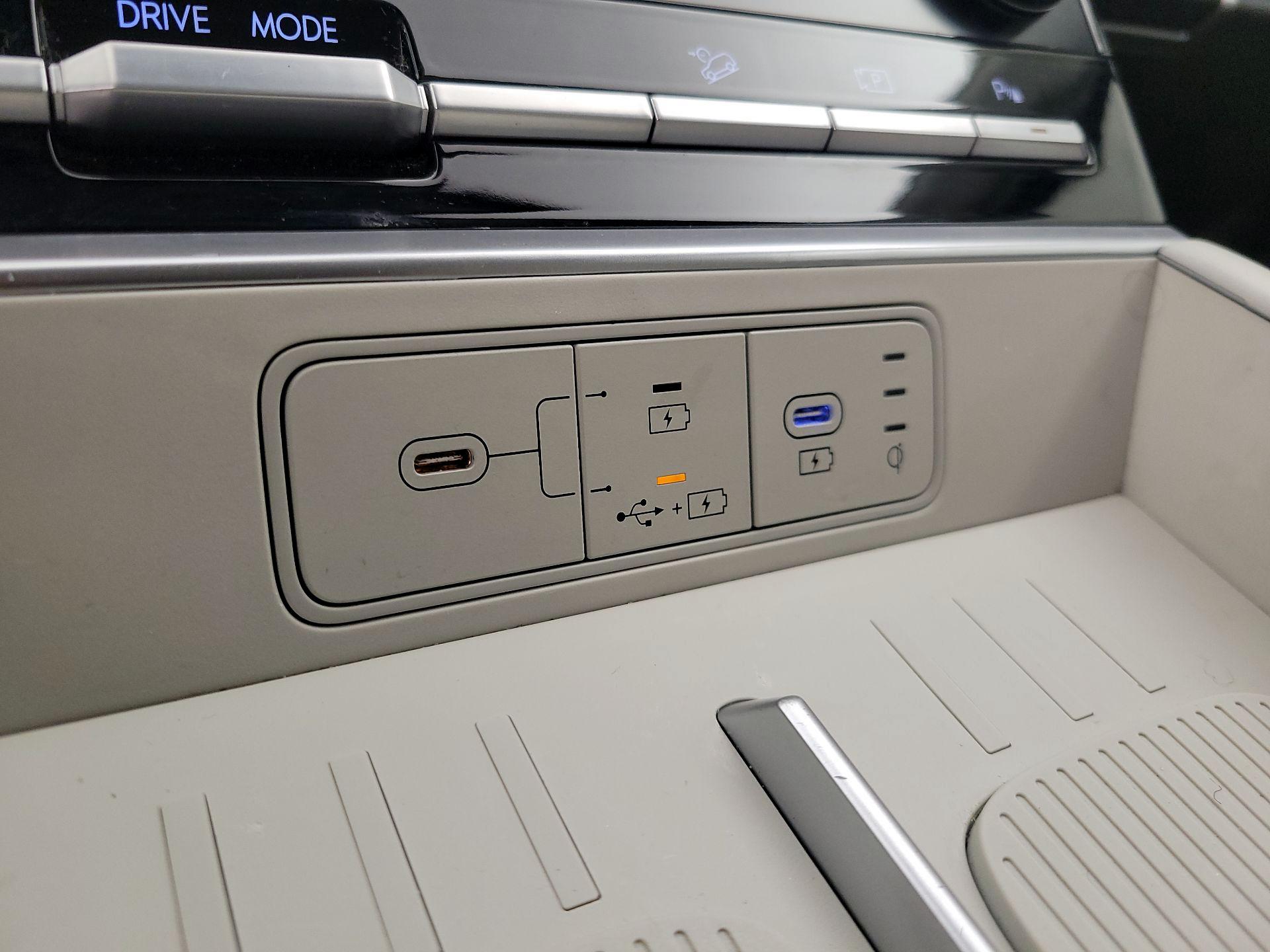 Thumbnail: 2025 Hyundai Santa Fe - 18