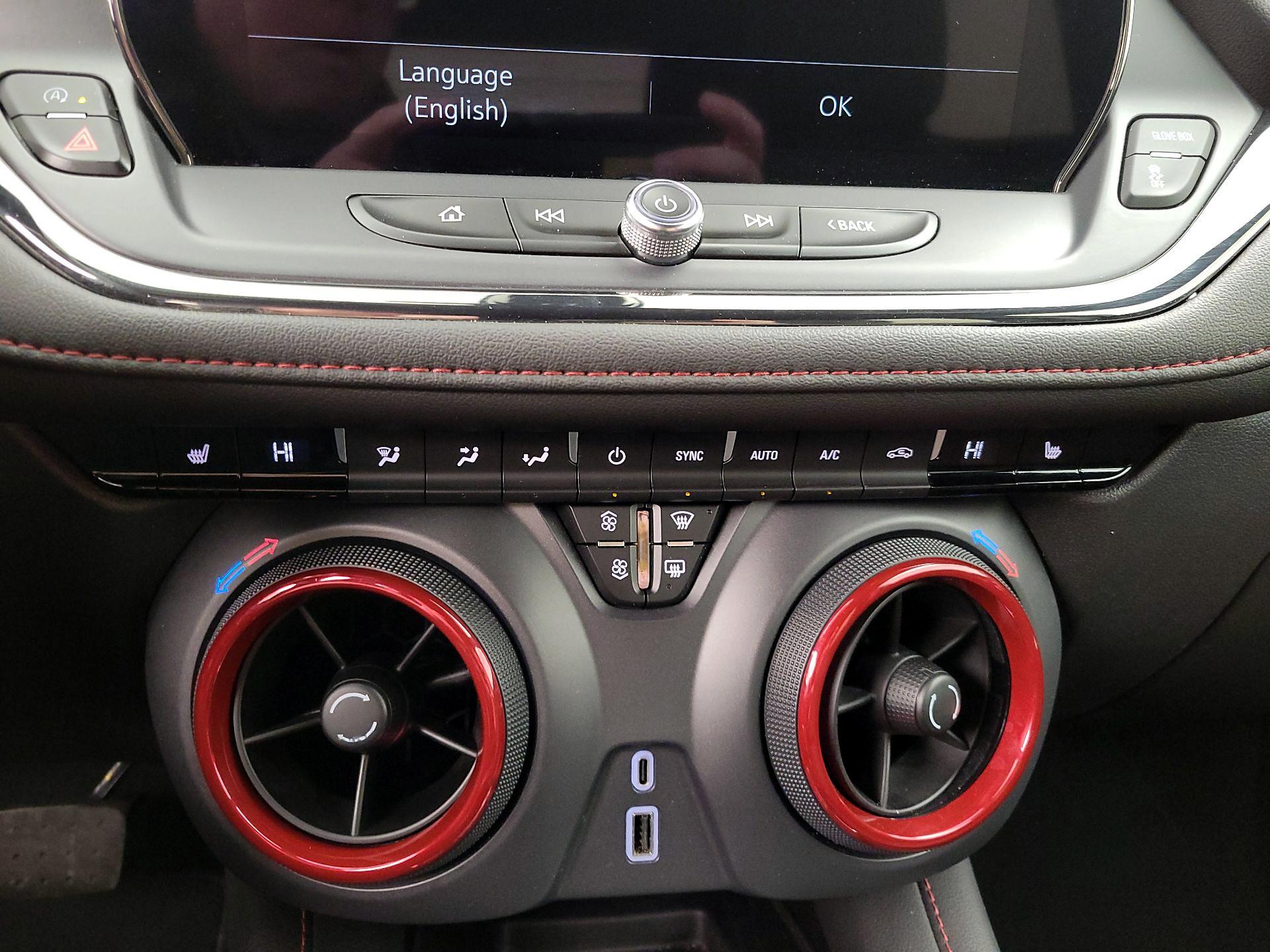 Thumbnail: 2025 Chevrolet Blazer - 16