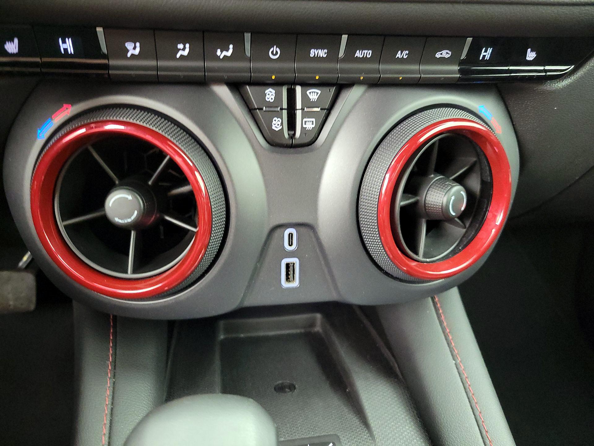 Thumbnail: 2025 Chevrolet Blazer - 18