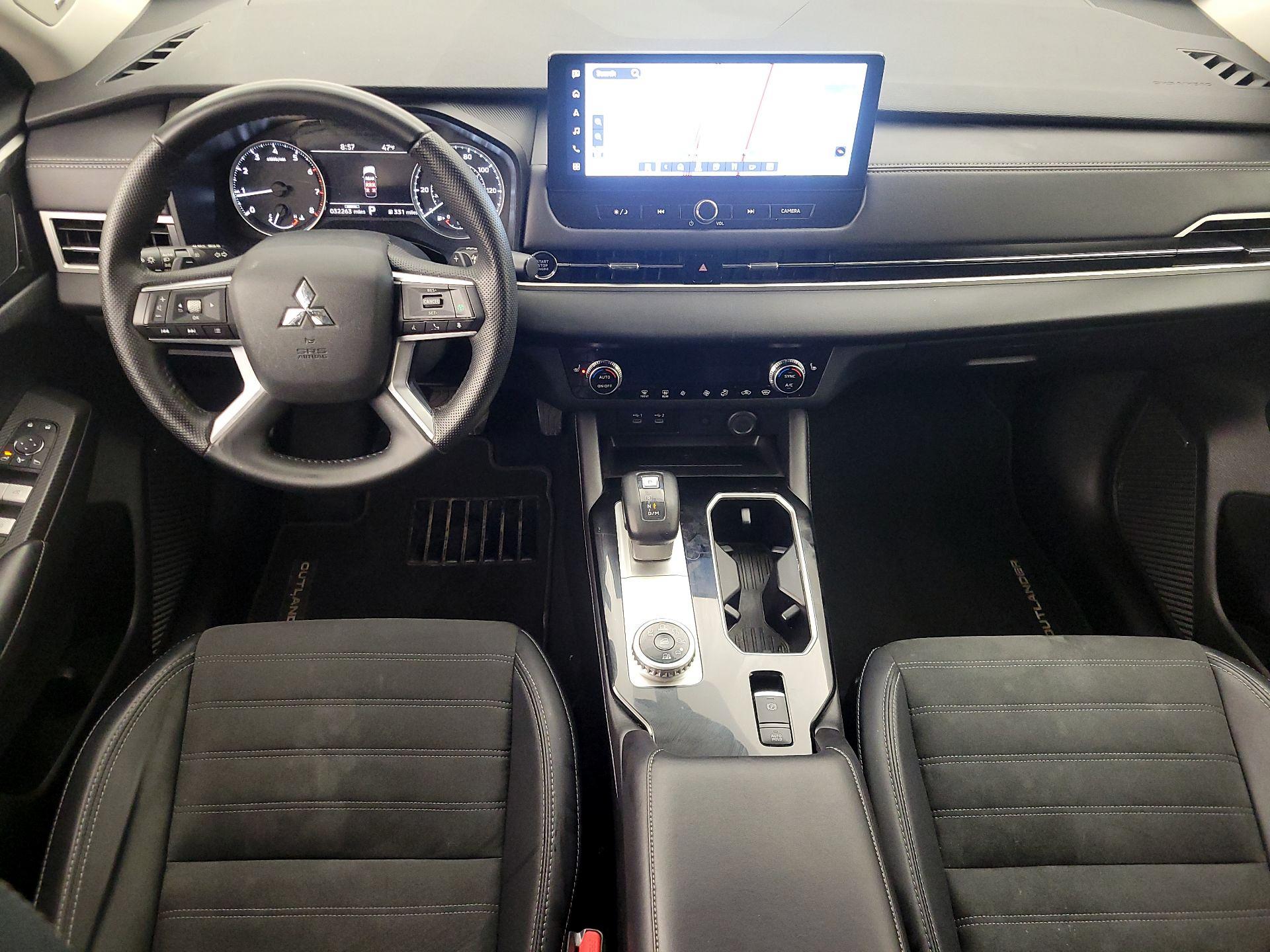Thumbnail: 2025 Mitsubishi Outlander - 9