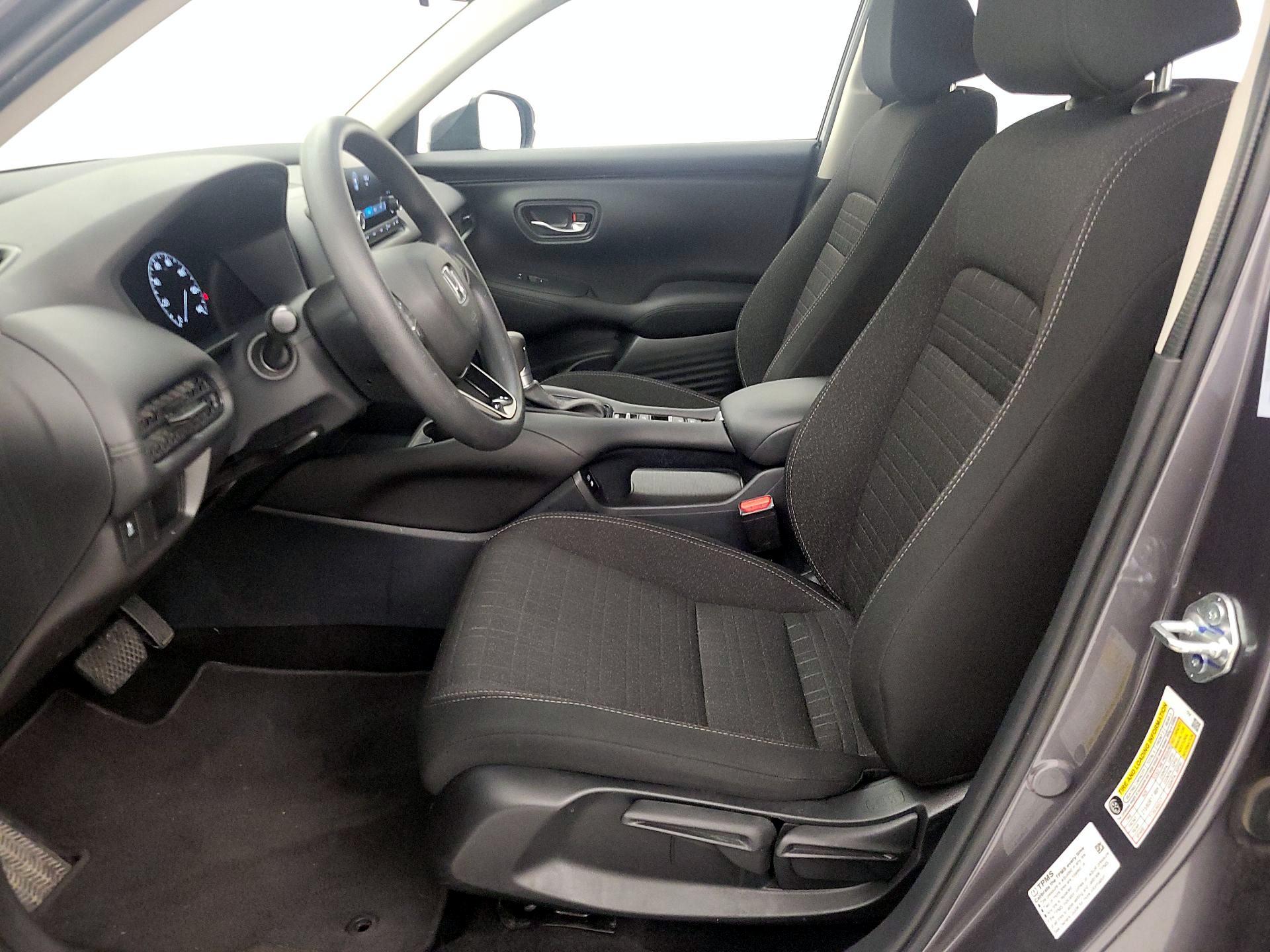 Thumbnail: 2025 Honda HR-V - 11