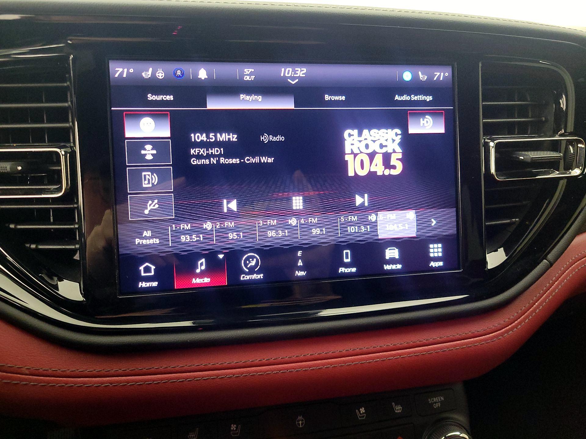 Thumbnail: 2022 Dodge Durango - 16