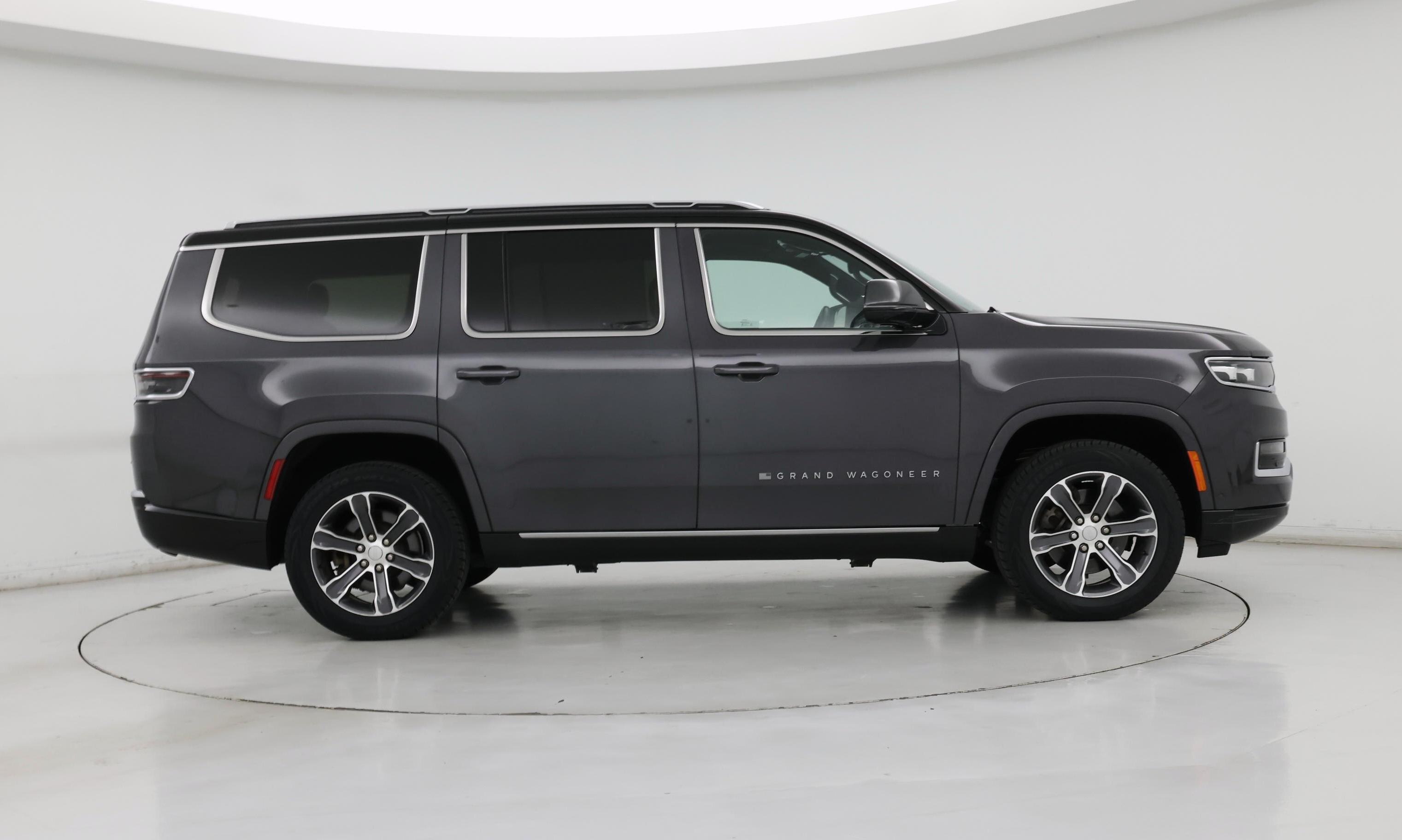 Thumbnail: 2022 Jeep Grand Wagoneer - 7