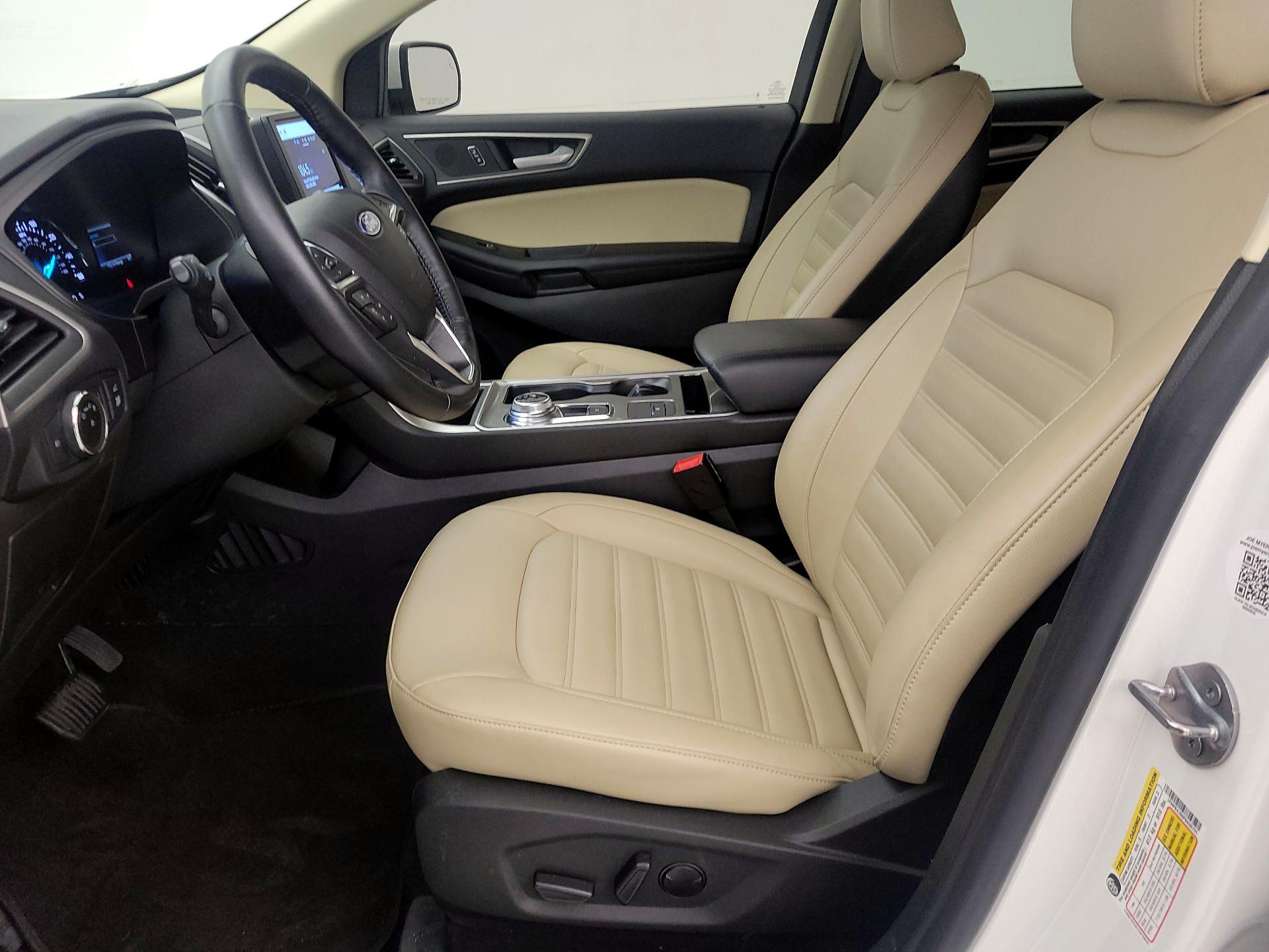 Thumbnail: 2023 Ford Edge - 11