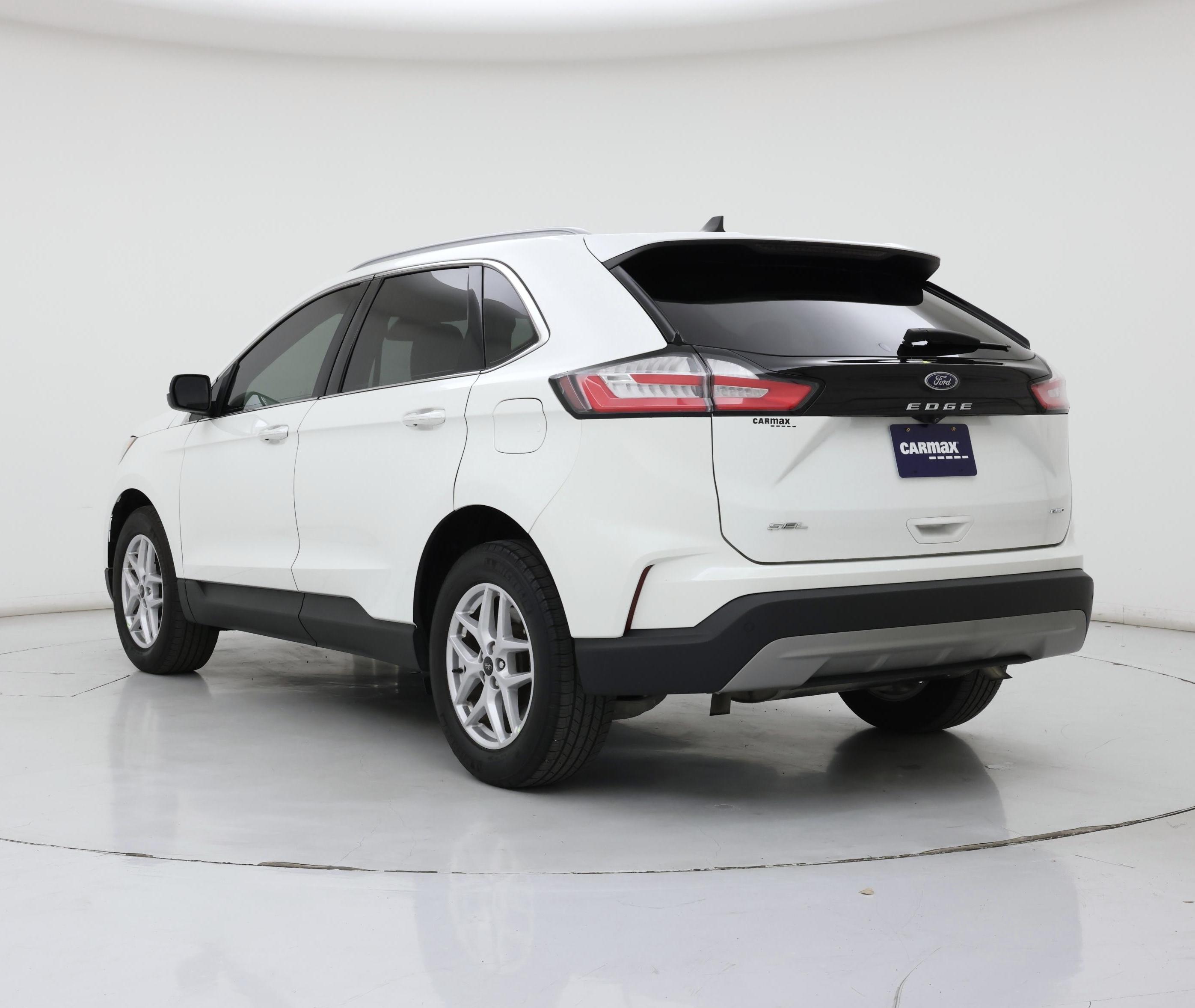 Thumbnail: 2023 Ford Edge - 2