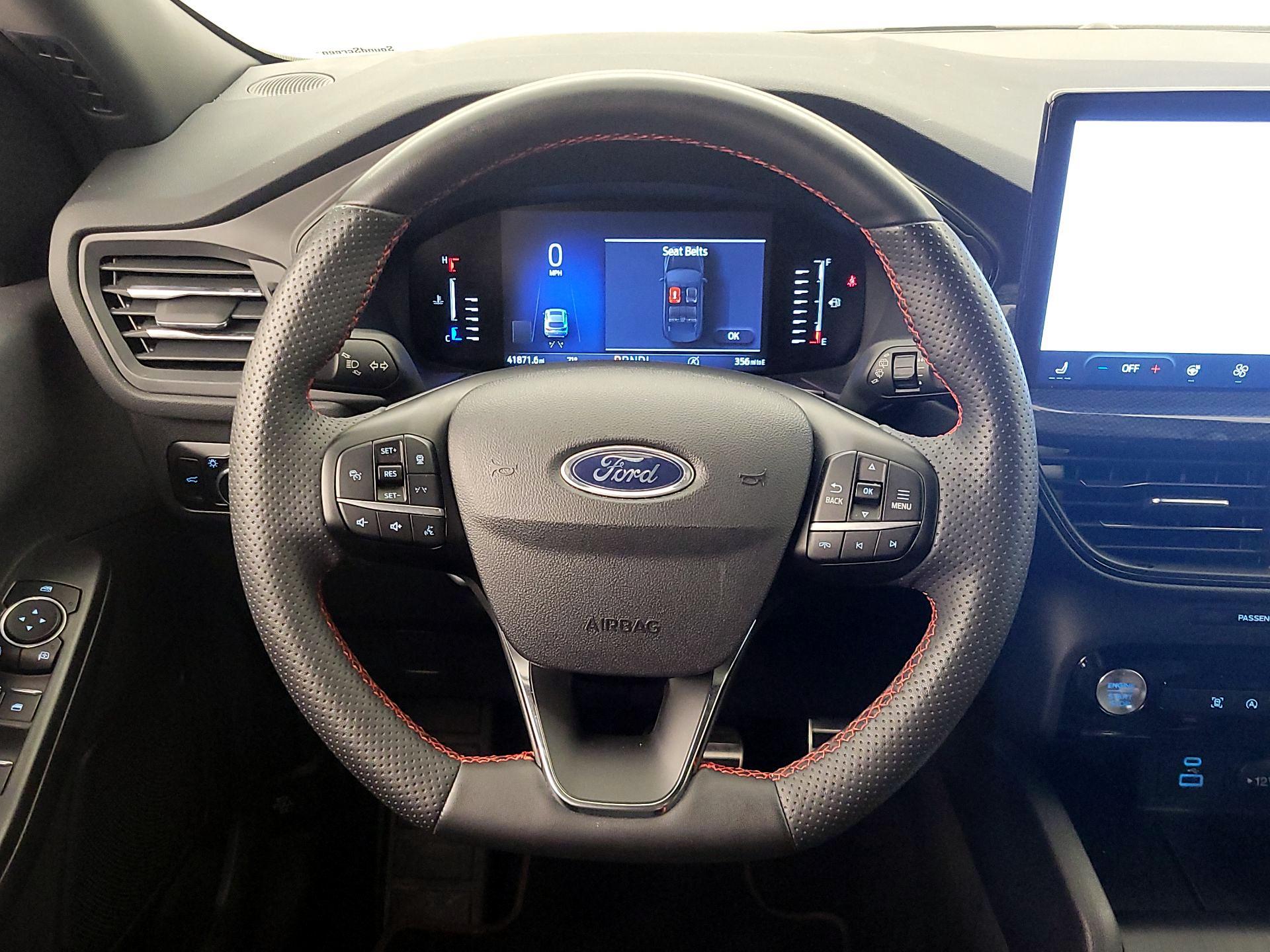 Thumbnail: 2023 Ford Escape - 10