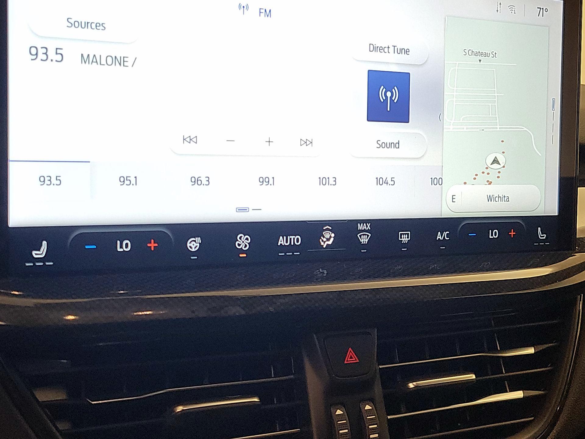 Thumbnail: 2023 Ford Escape - 17