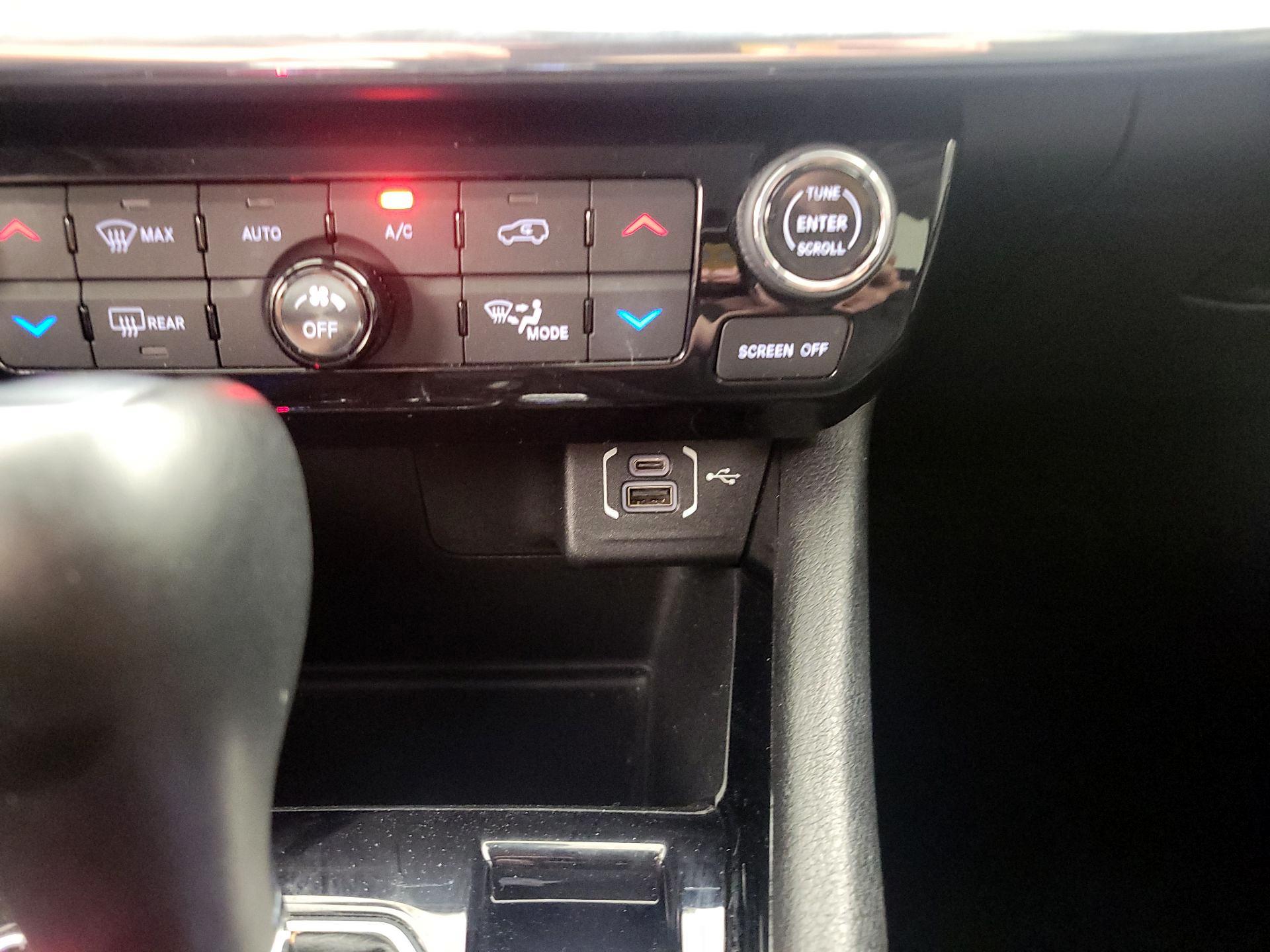 Thumbnail: 2022 Jeep Compass - 19