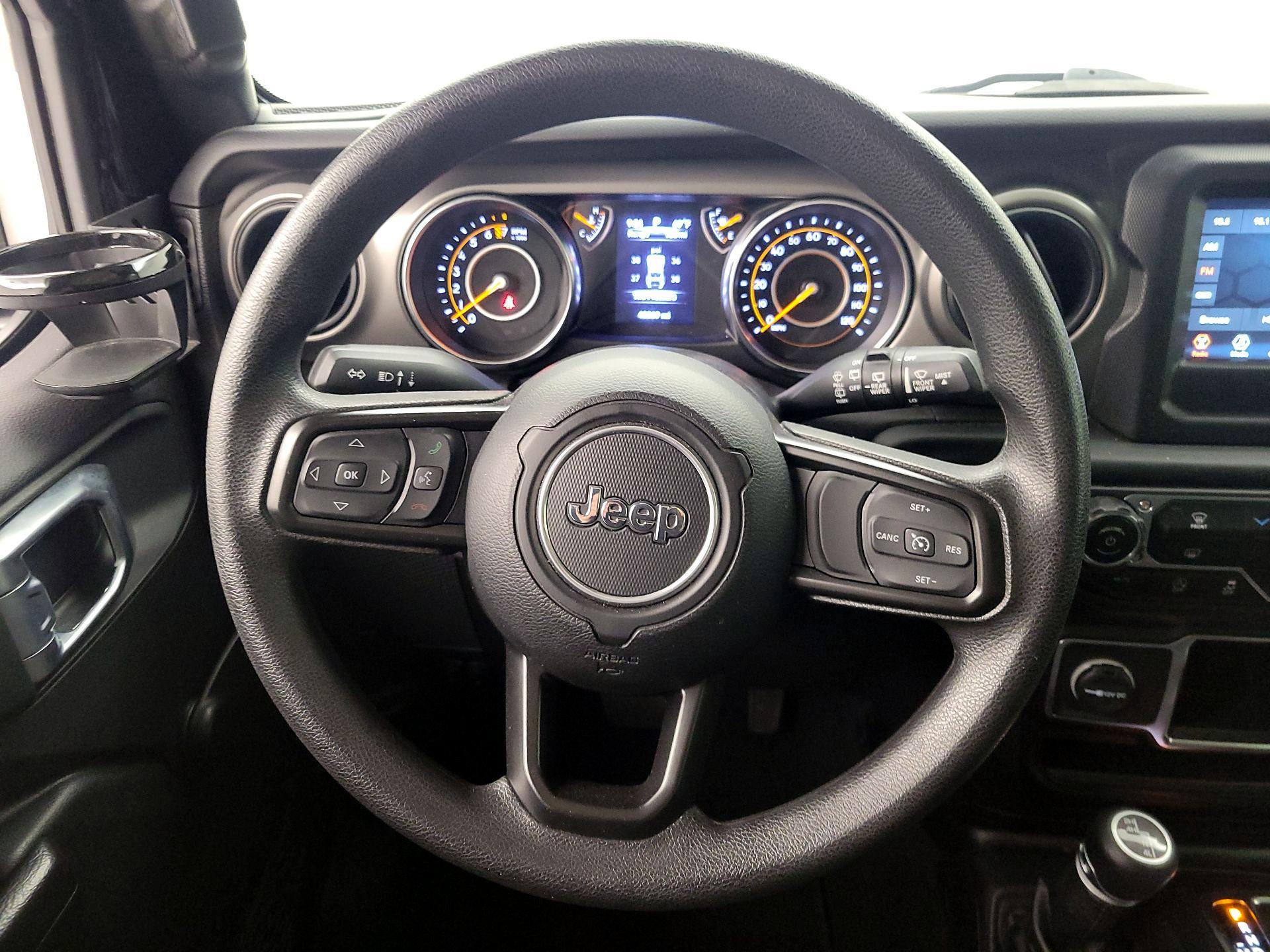 Thumbnail: 2022 Jeep Wrangler - 10