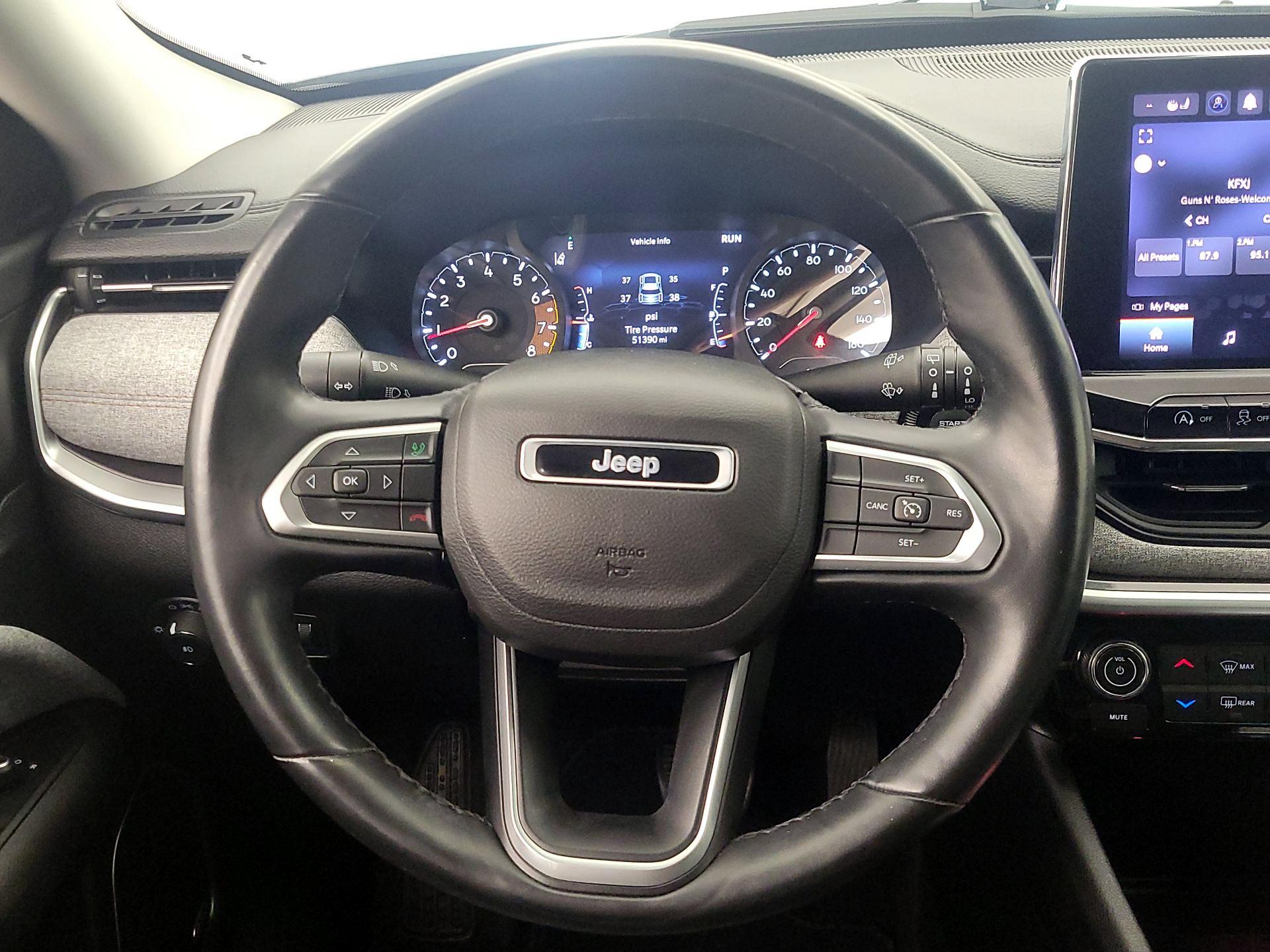 Thumbnail: 2022 Jeep Compass - 10