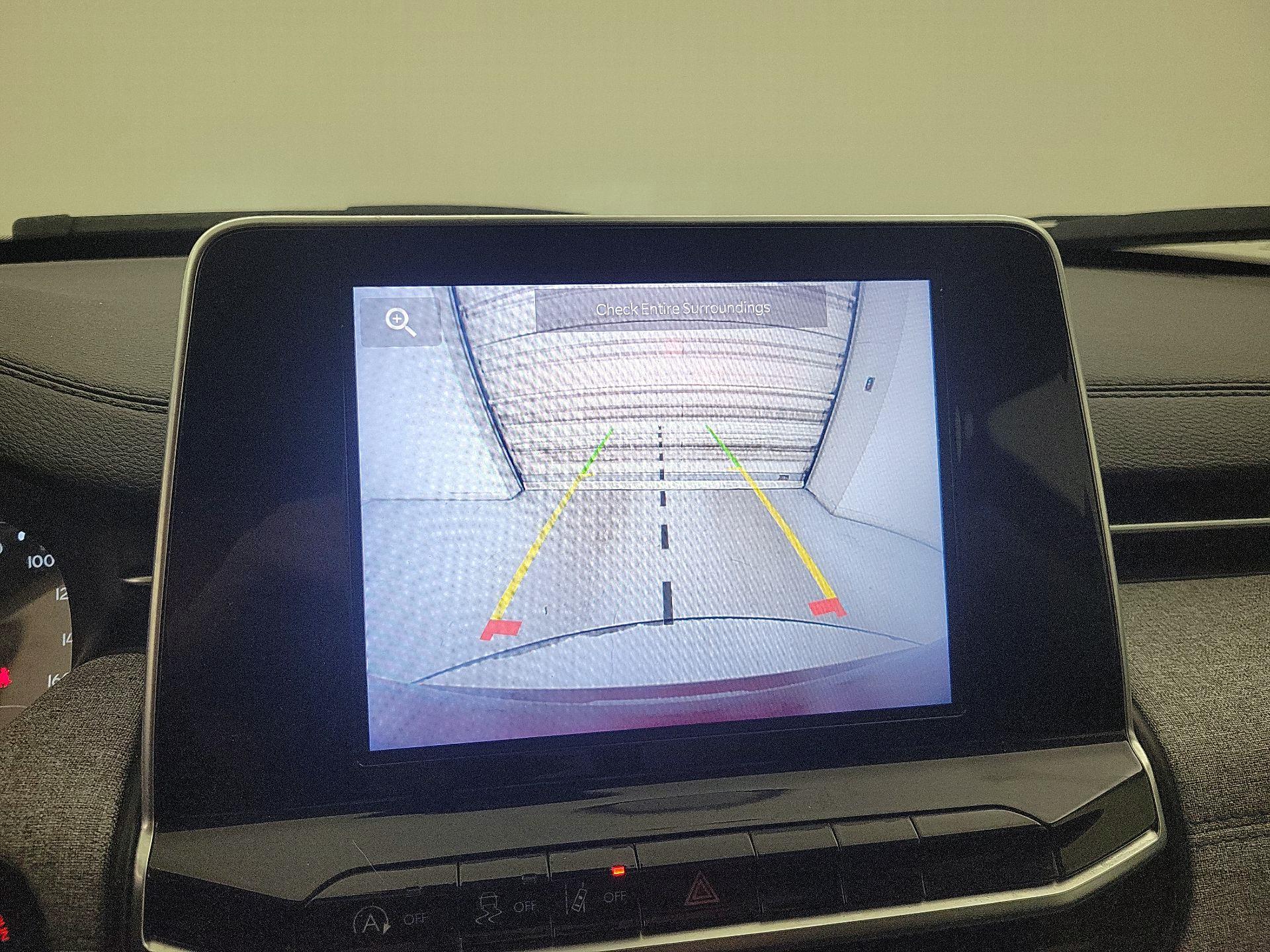 Thumbnail: 2022 Jeep Compass - 14