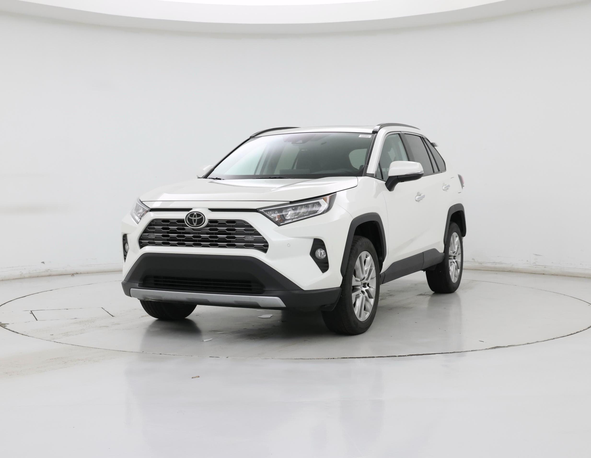Thumbnail: 2021 Toyota RAV4 - 4