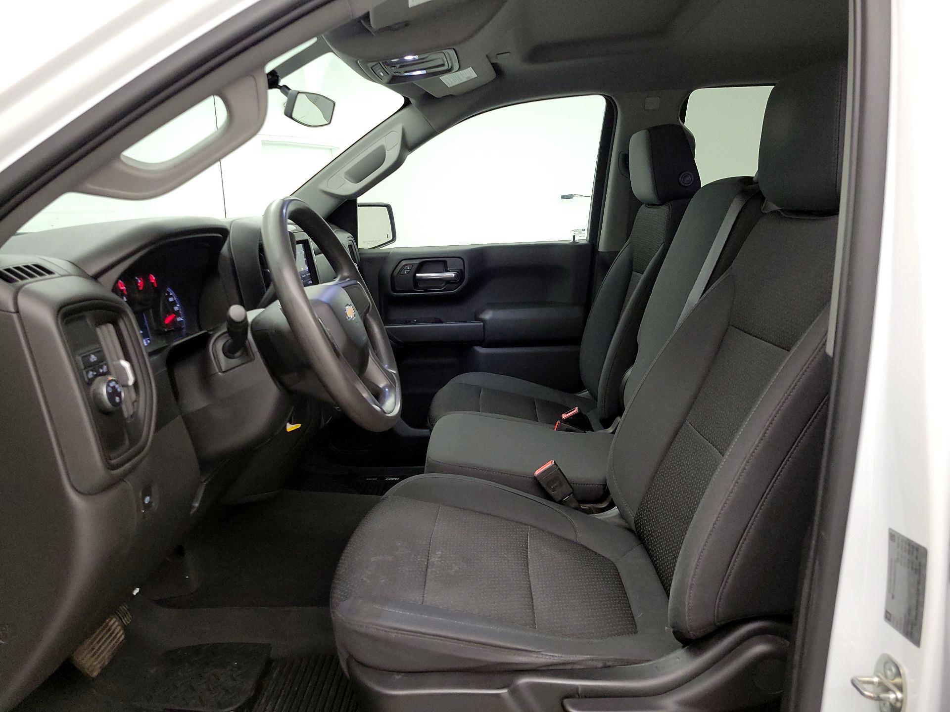 Thumbnail: 2019 Chevrolet Silverado 1500 - 11