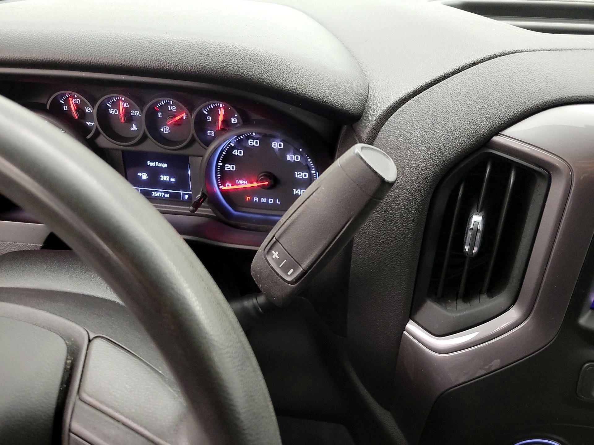 Thumbnail: 2019 Chevrolet Silverado 1500 - 17