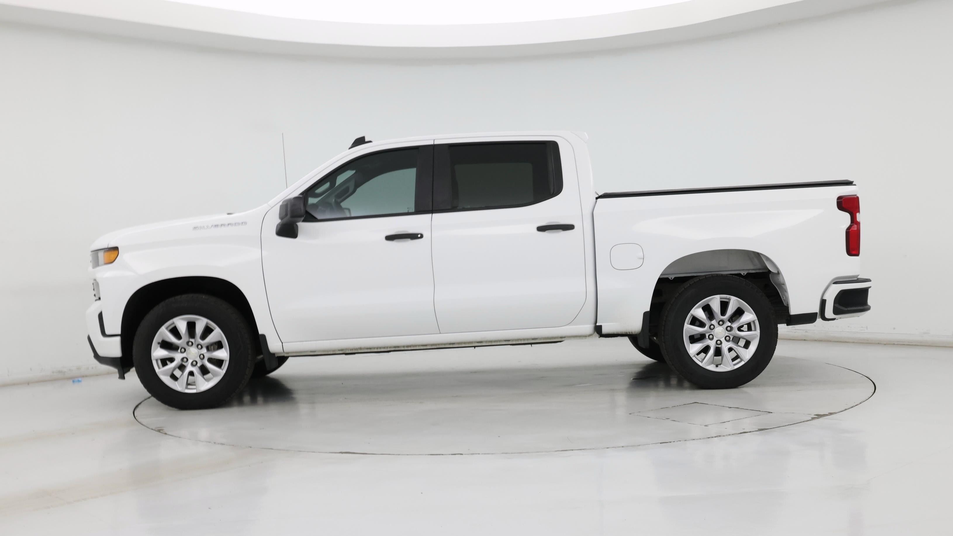 Thumbnail: 2019 Chevrolet Silverado 1500 - 3