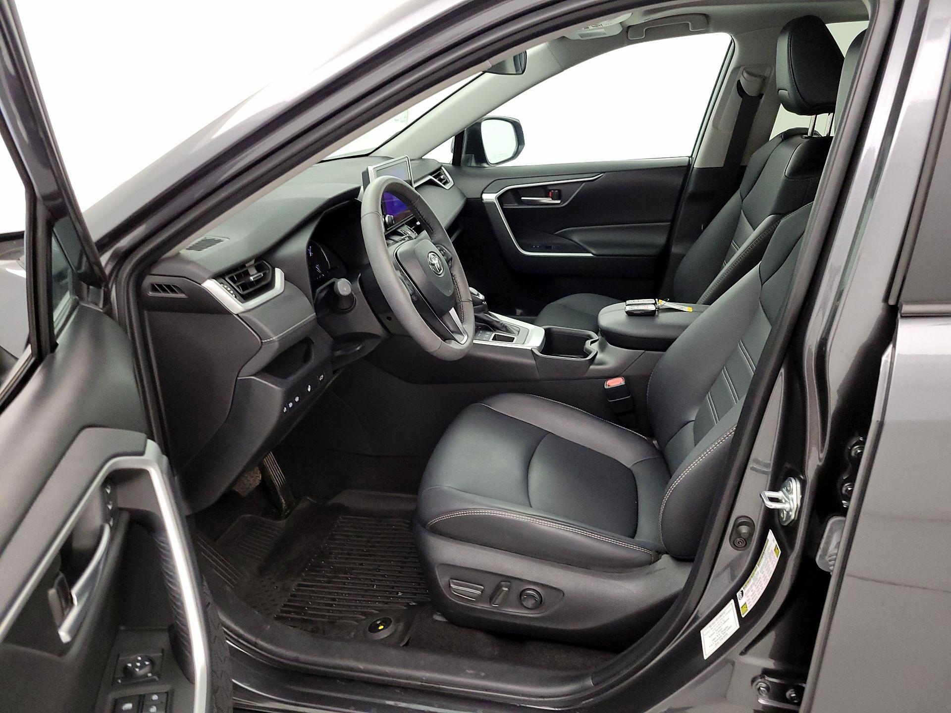 Thumbnail: 2023 Toyota RAV4 - 11