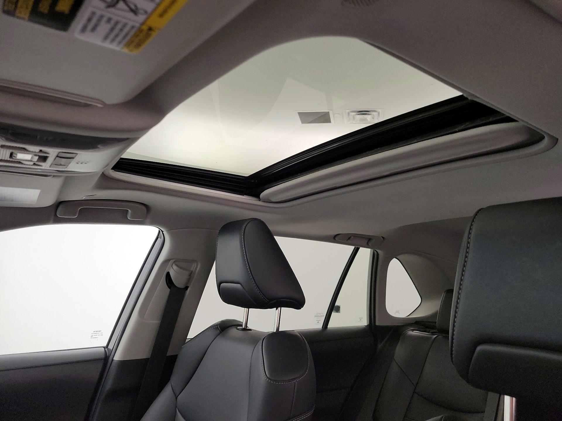 Thumbnail: 2023 Toyota RAV4 - 19