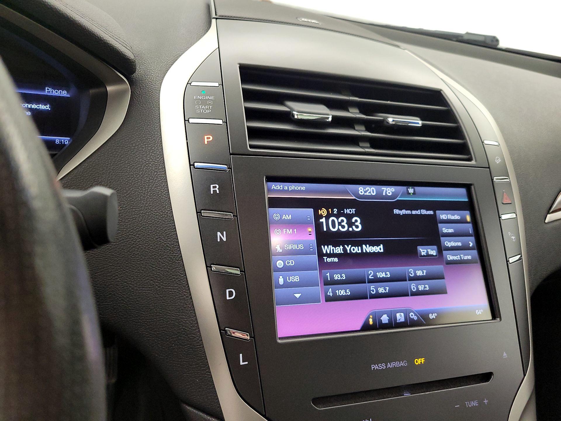 Thumbnail: 2014 Lincoln MKZ - 17