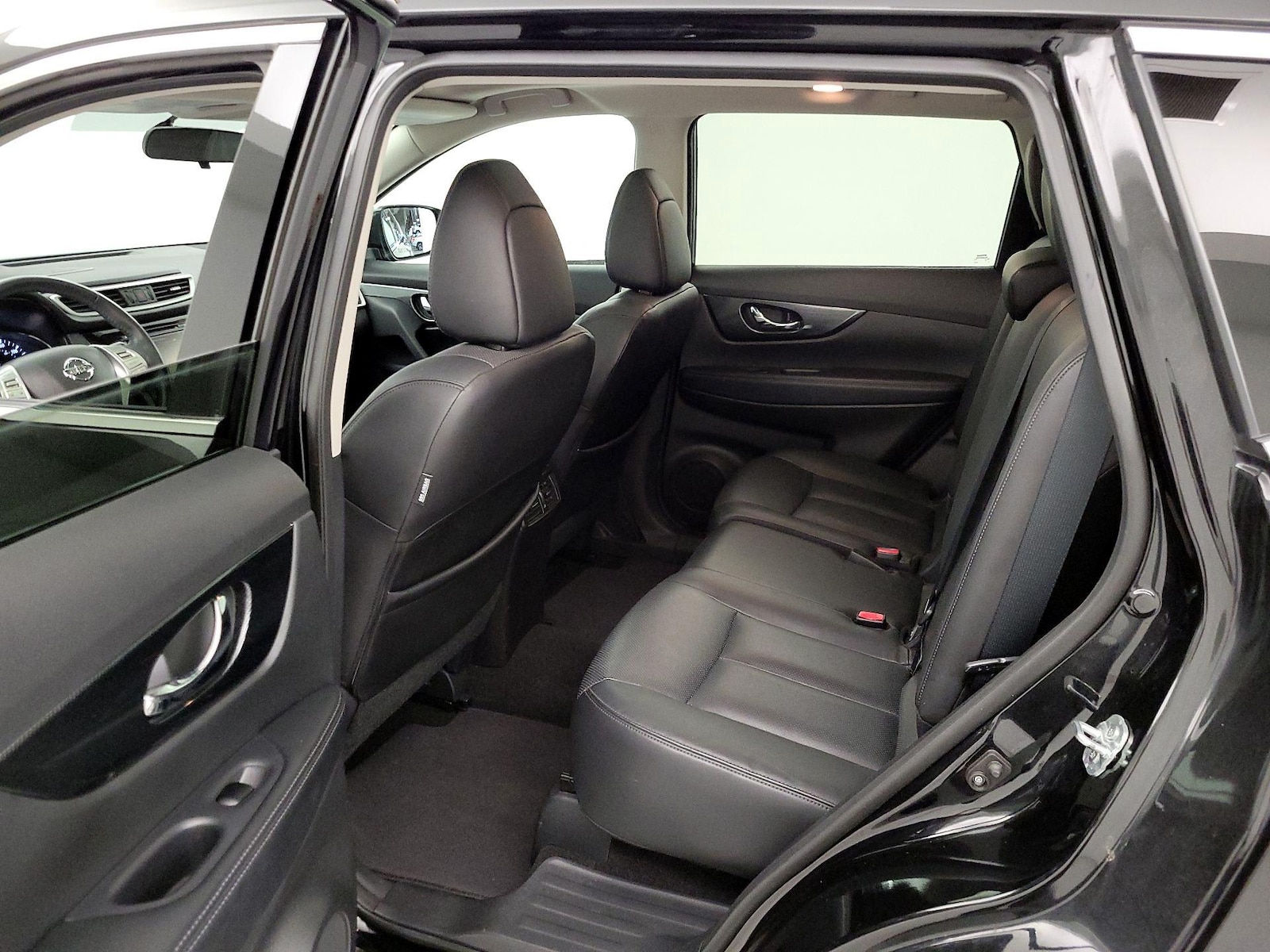 2015 Nissan Rogue SL - Photo 22