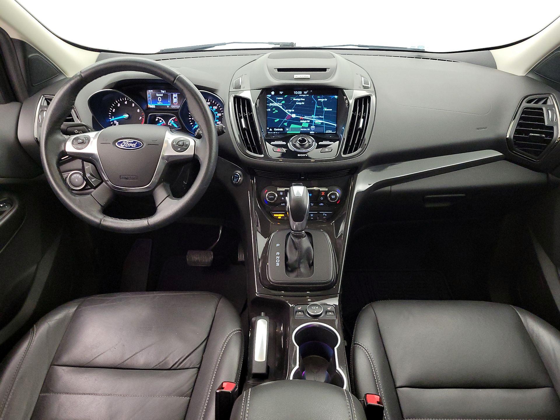 Thumbnail: 2016 Ford Escape - 9