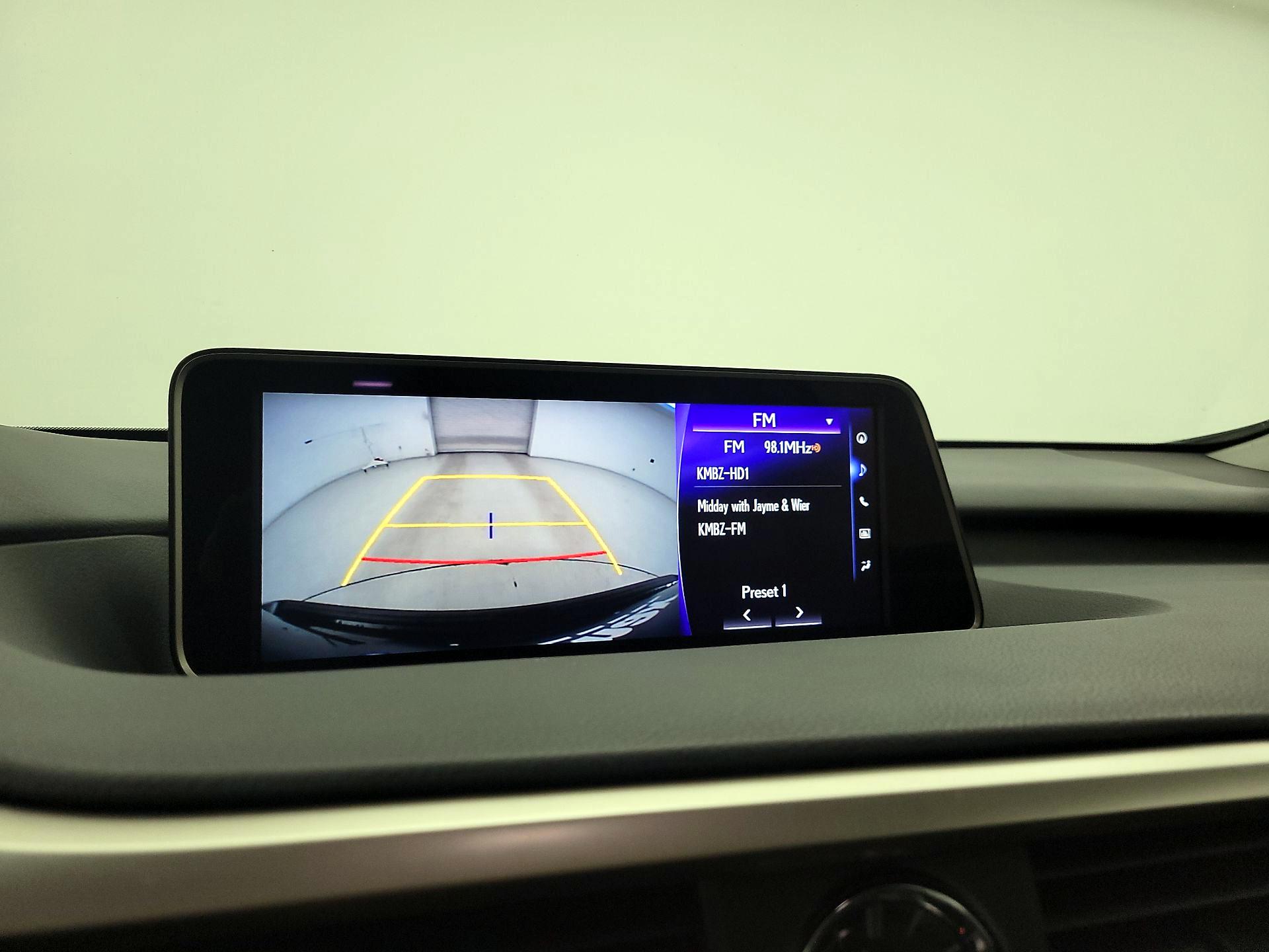 Thumbnail: 2017 Lexus RX - 15