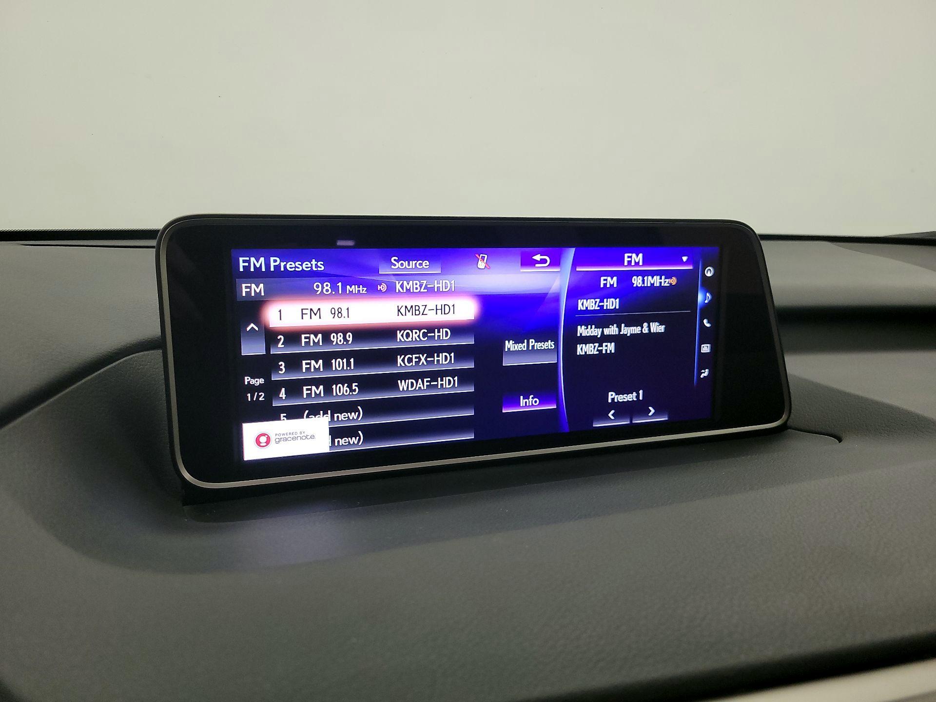 Thumbnail: 2017 Lexus RX - 16