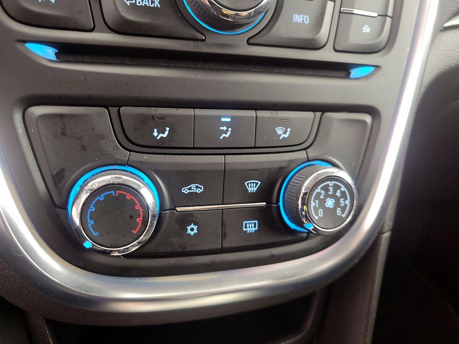 2016 Buick Encore Base - Photo 17
