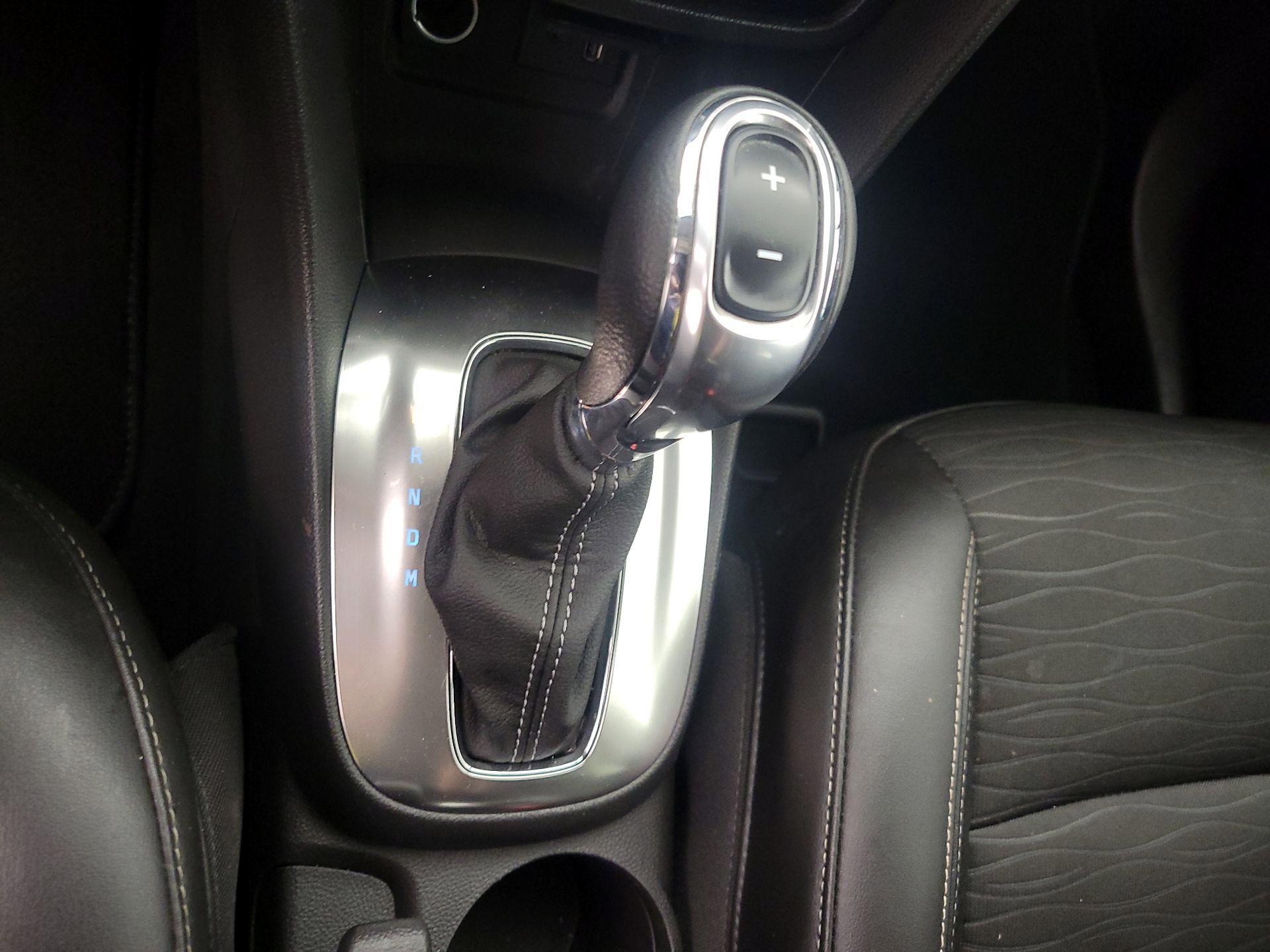 Thumbnail: 2016 Buick Encore - 17